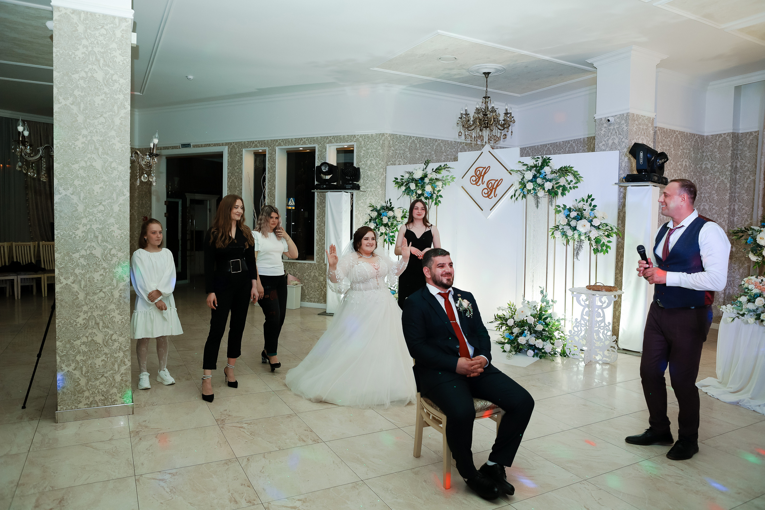 Нариман и Надежда. Свадебный фотограф Евгения Фролова г. Каменск-Шахтинский, Донецк, Ростов