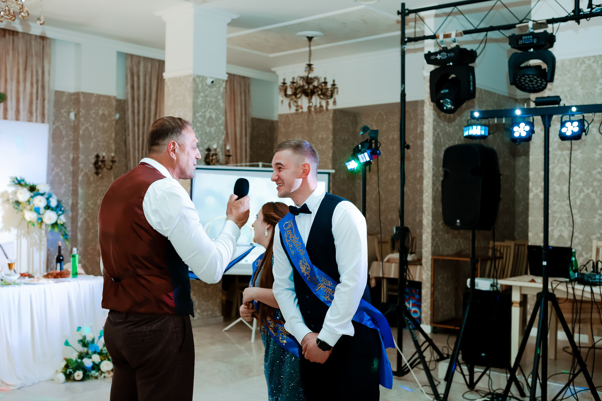 Нариман и Надежда. Свадебный фотограф Евгения Фролова г. Каменск-Шахтинский, Донецк, Ростов