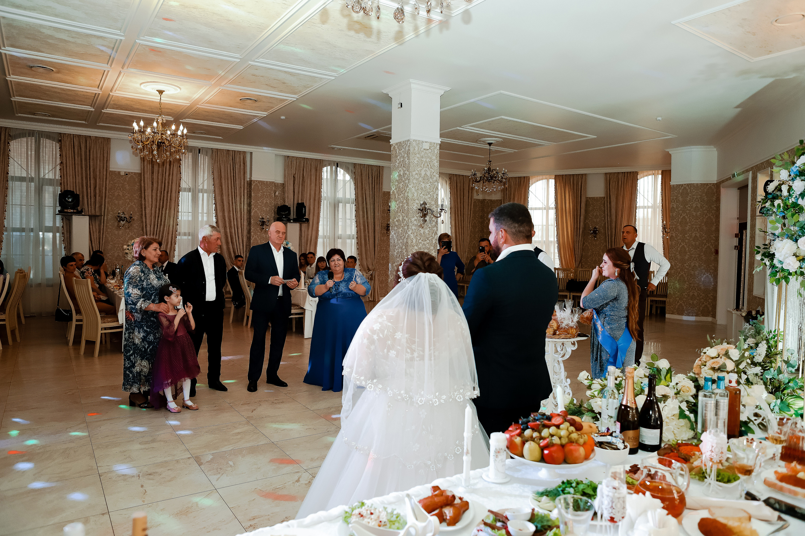 Нариман и Надежда. Свадебный фотограф Евгения Фролова г. Каменск-Шахтинский, Донецк, Ростов