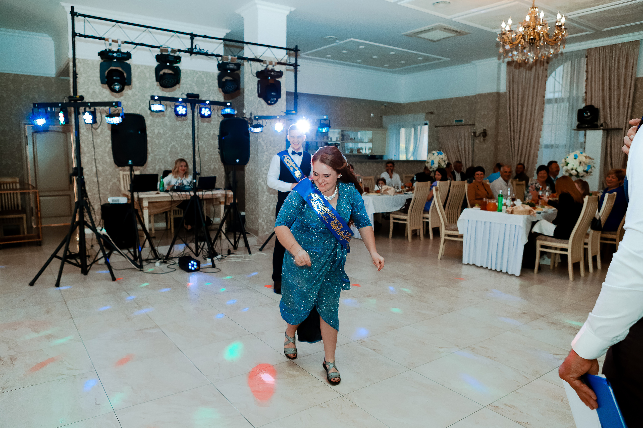 Нариман и Надежда. Свадебный фотограф Евгения Фролова г. Каменск-Шахтинский, Донецк, Ростов