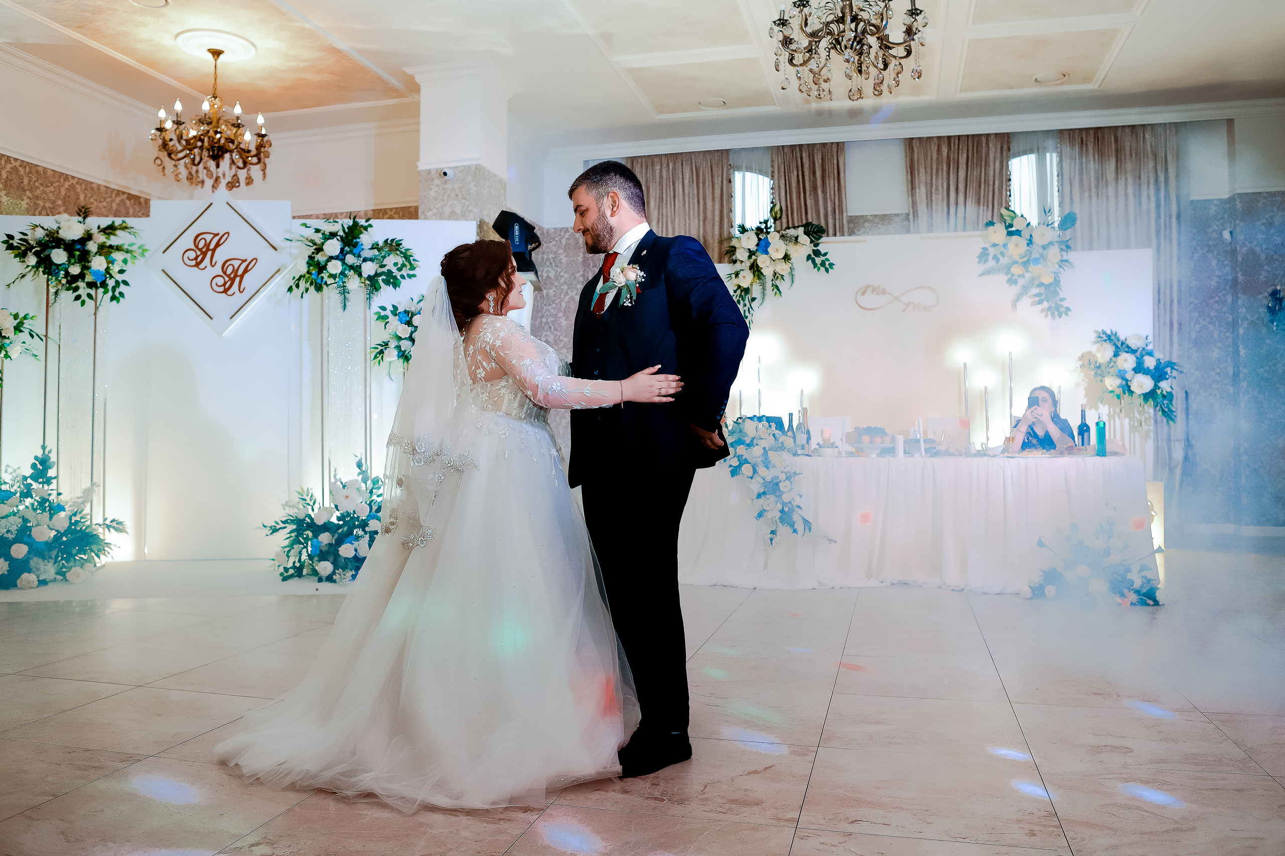 Нариман и Надежда. Свадебный фотограф Евгения Фролова г. Каменск-Шахтинский, Донецк, Ростов