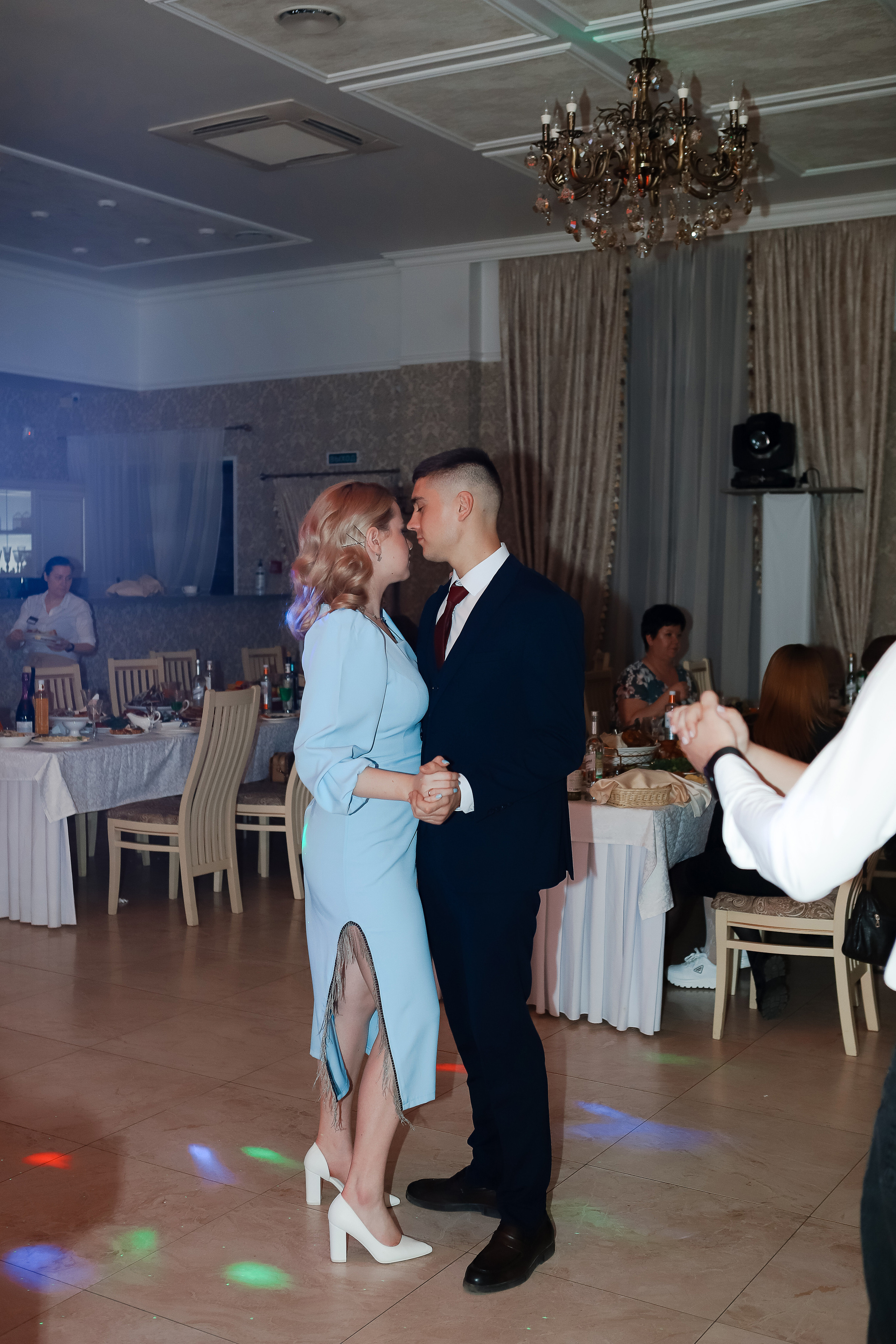 Нариман и Надежда. Свадебный фотограф Евгения Фролова г. Каменск-Шахтинский, Донецк, Ростов