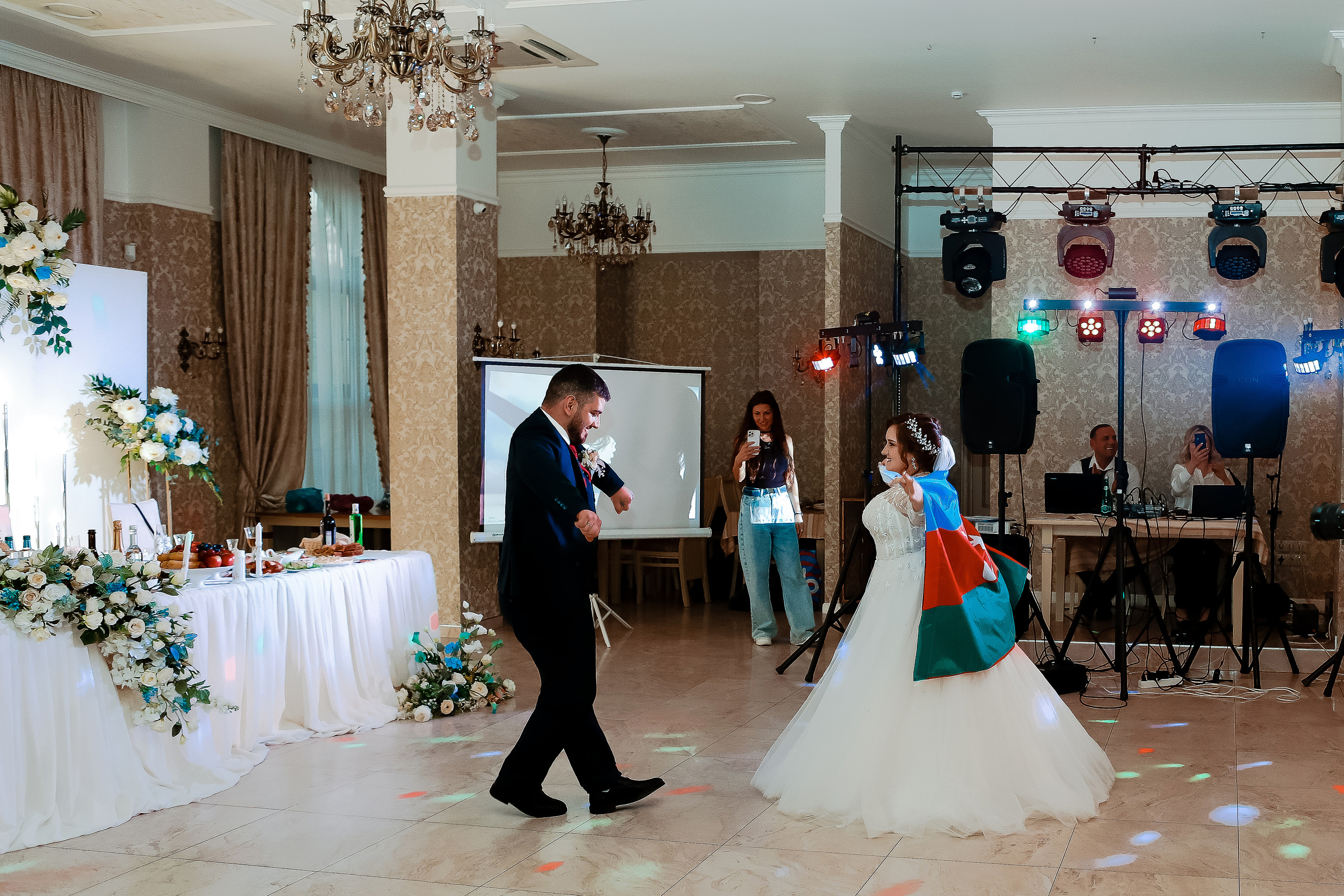 Нариман и Надежда. Свадебный фотограф Евгения Фролова г. Каменск-Шахтинский, Донецк, Ростов