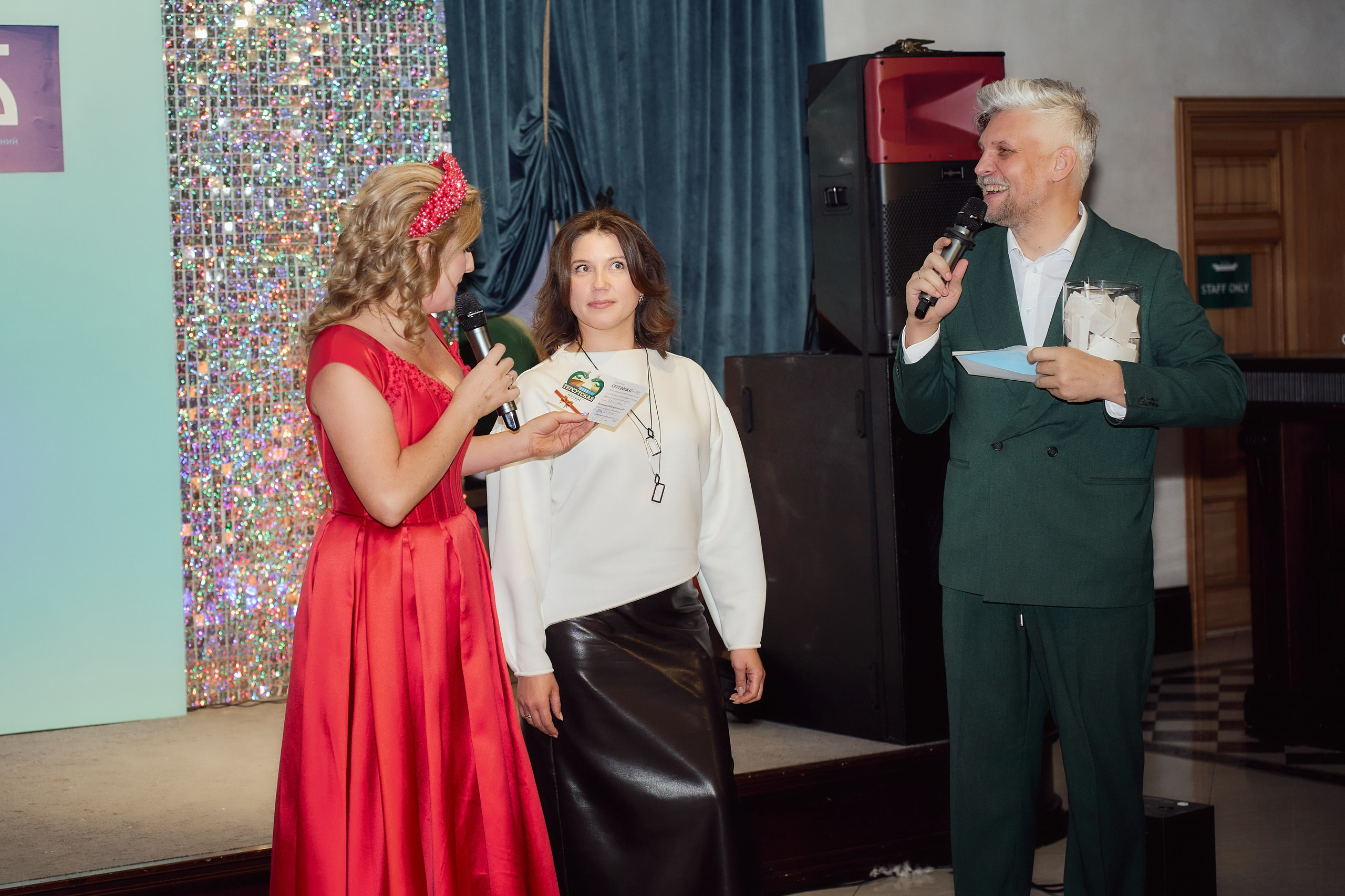 Репортажная съёмка новогодняя. Мартазова Екатерина фотограф. Екатеринбург