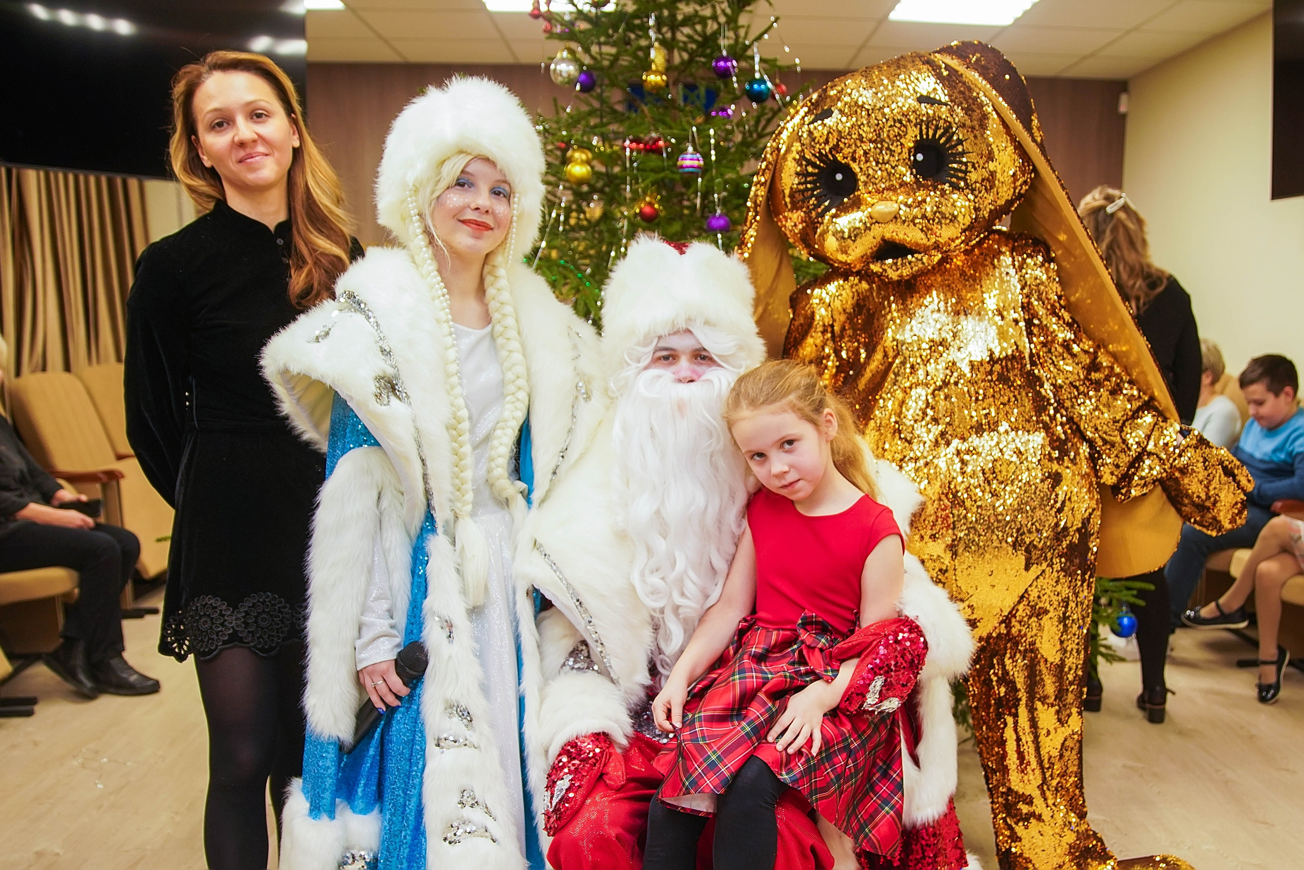 Елка НБД банк. Семейный и детский фотограф в Нижнем Новгороде