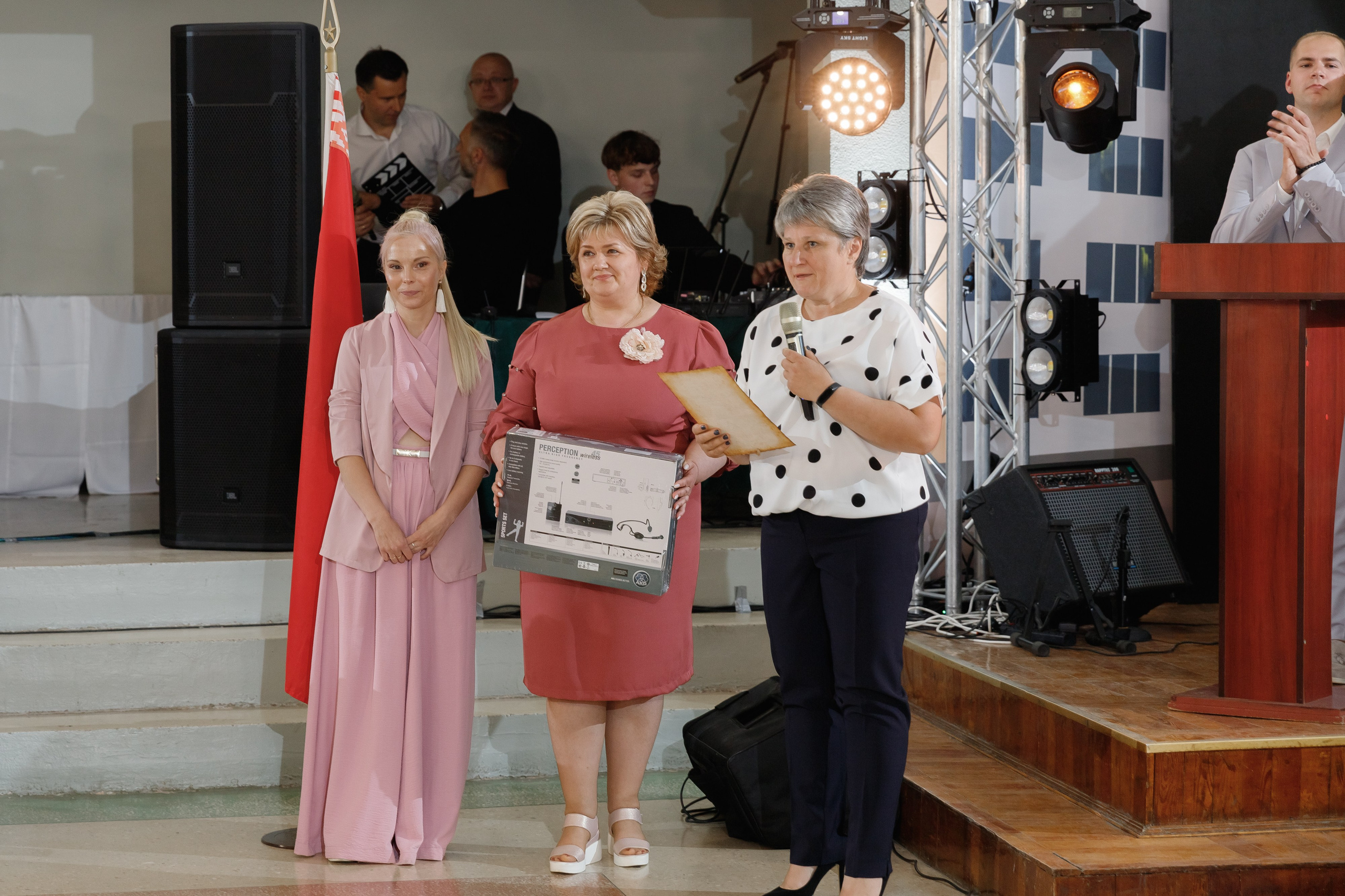 Школьный выпускной 2023 год в Минске. Свадебный фотограф в Минске/Беларуси Сергей Спиридонов