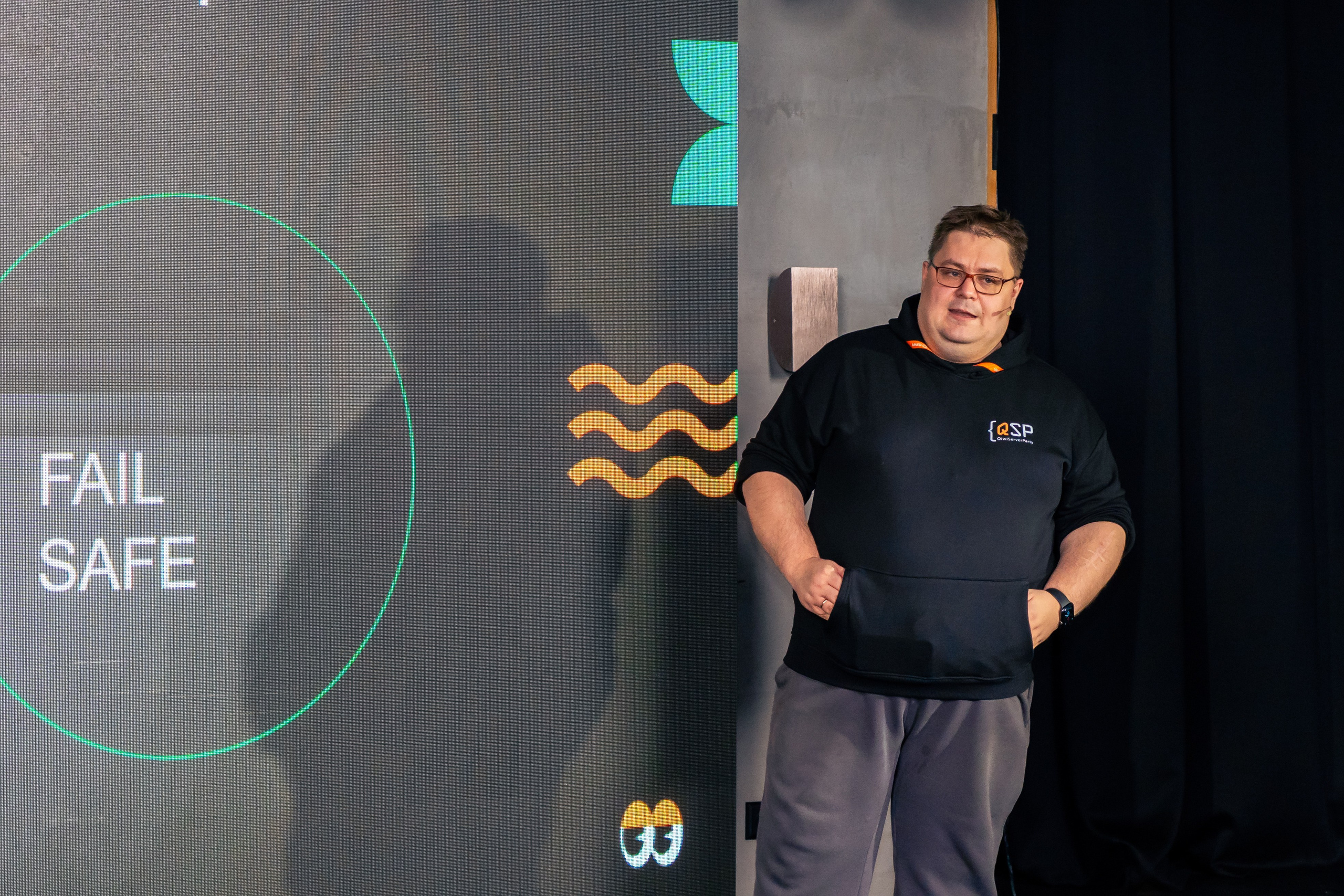 QIWI Server Party. Главная