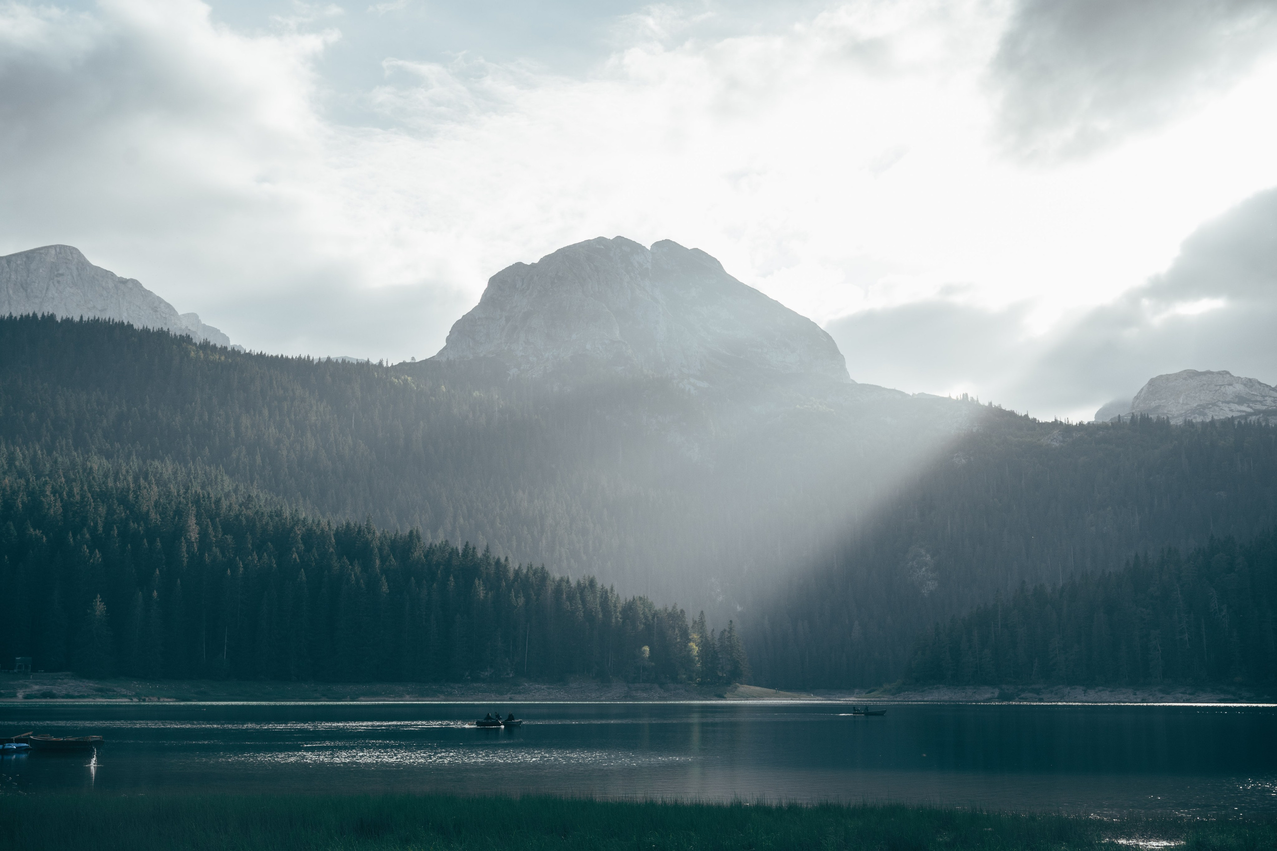 ДУРМИТОР. ЧЕРНОЕ ОЗЕРО. Фотограф в Белграде Чугреева Елена