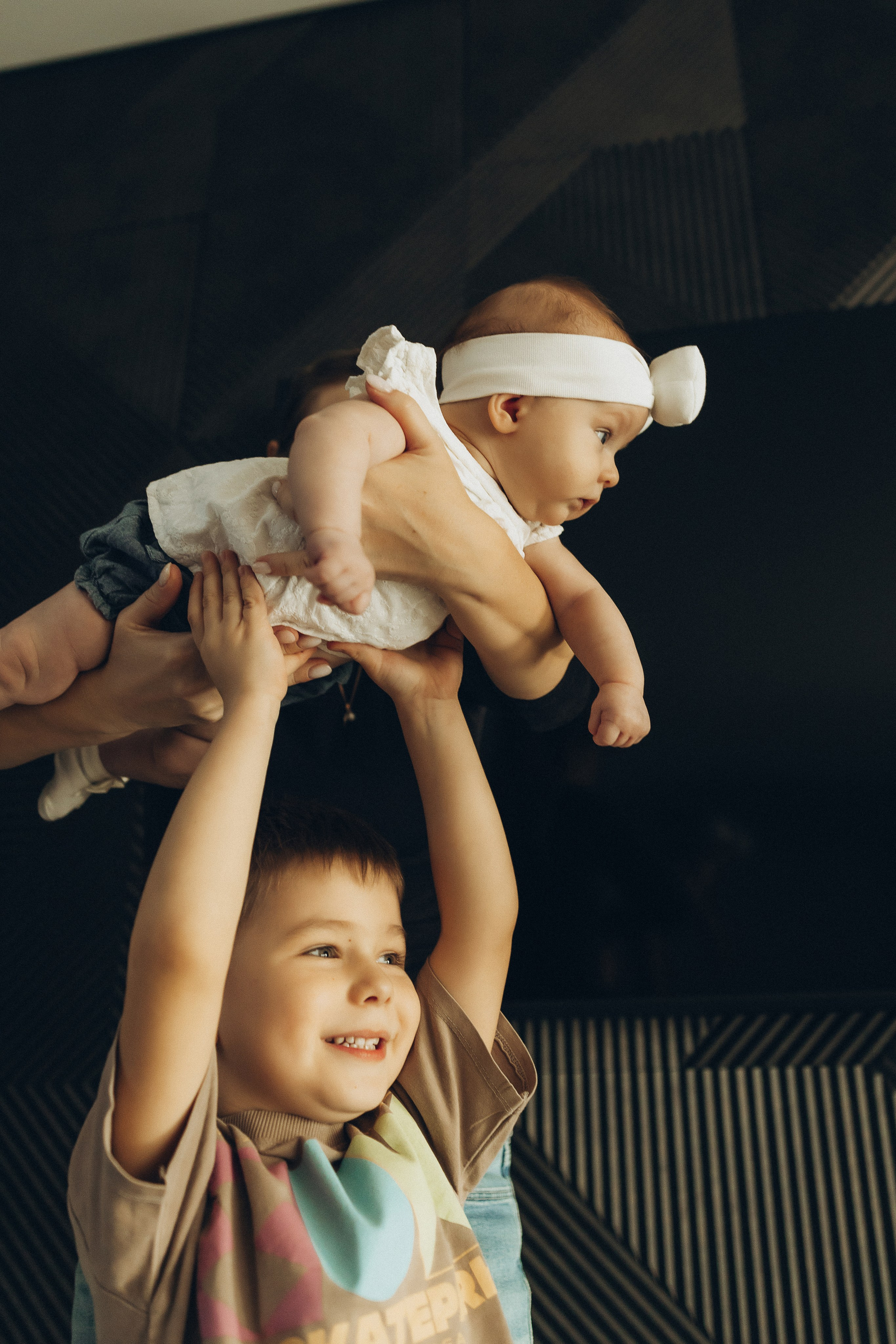 Андрей, Катя, Ваня и Полина. Семейный фотограф и детский фотограф в Волгограде Алеся Бутакова — дет