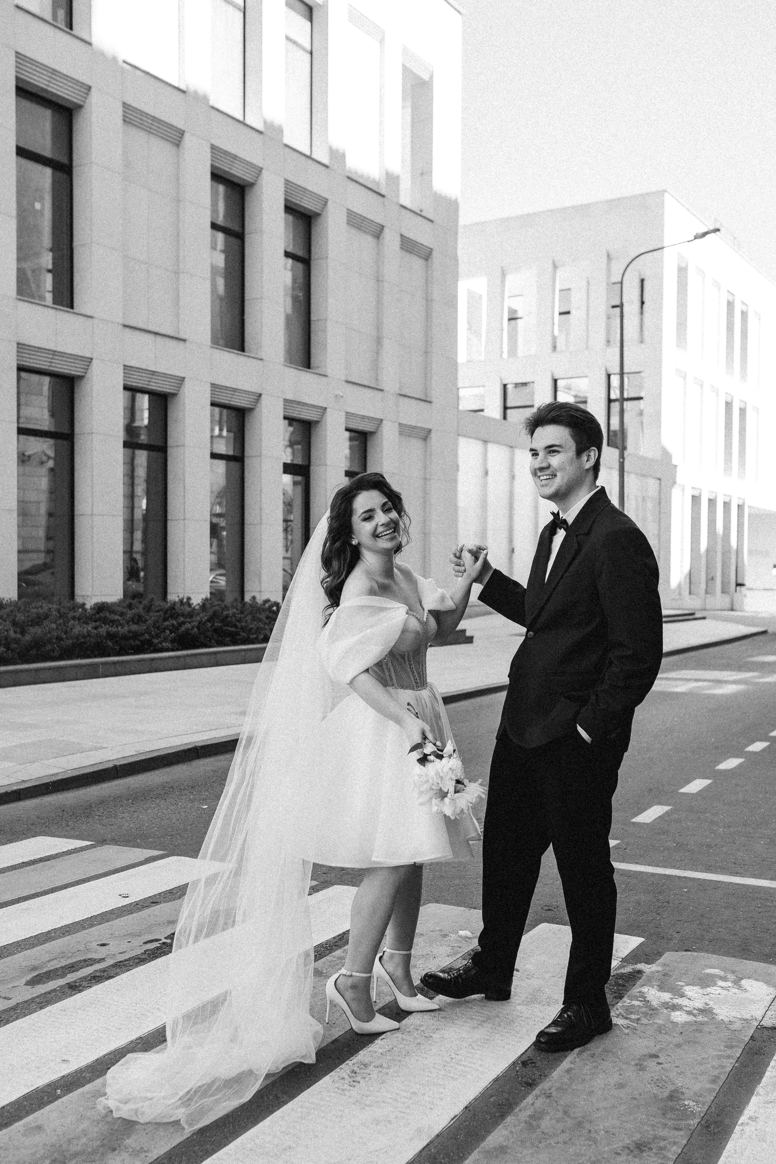 Свадебная фотопрогулка в Москве по центру города. Свадебный фотограф в Москве Анна Полушина