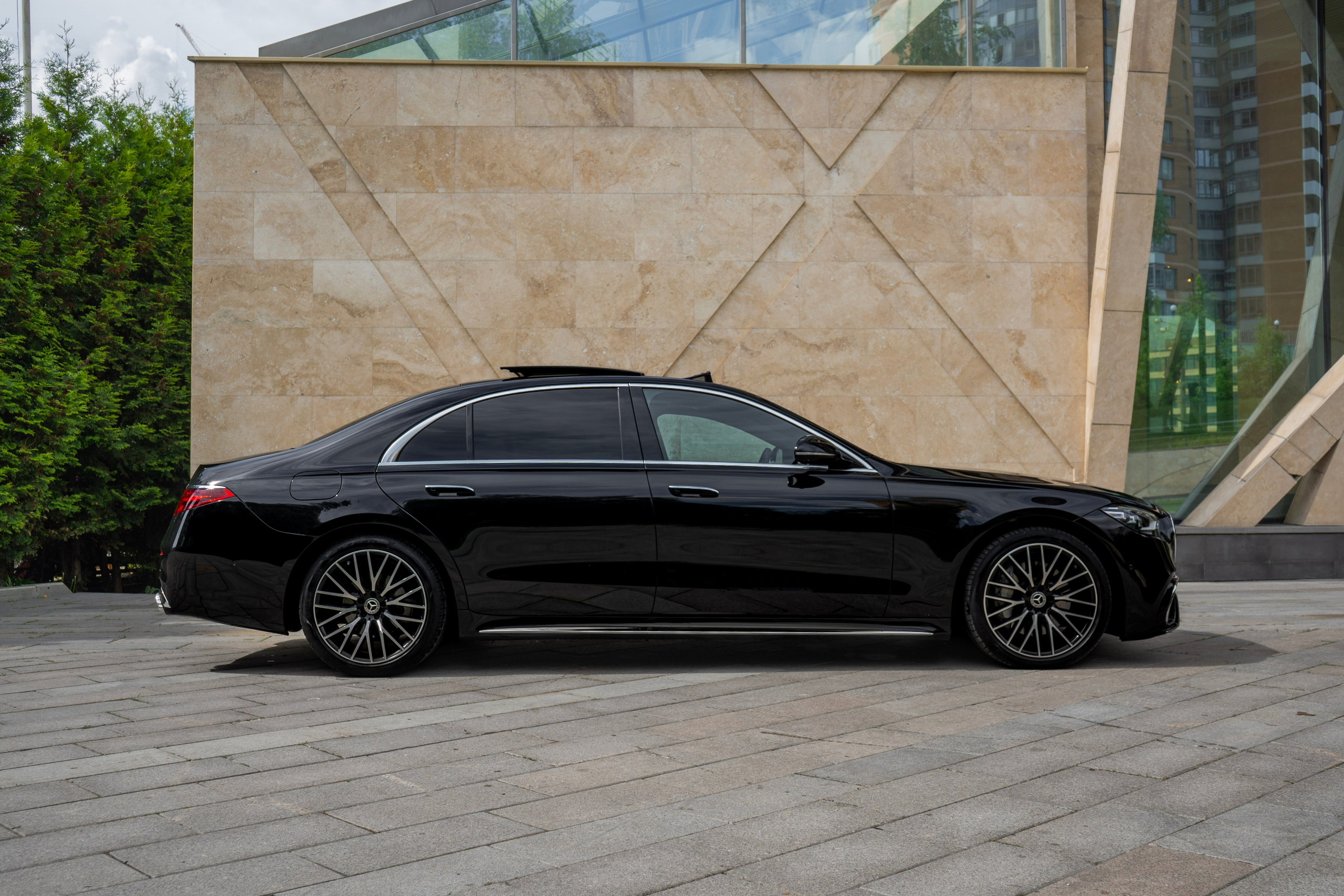 Mercedes S-class (W223). Автомобильный фотограф Ногинск Денис Городок