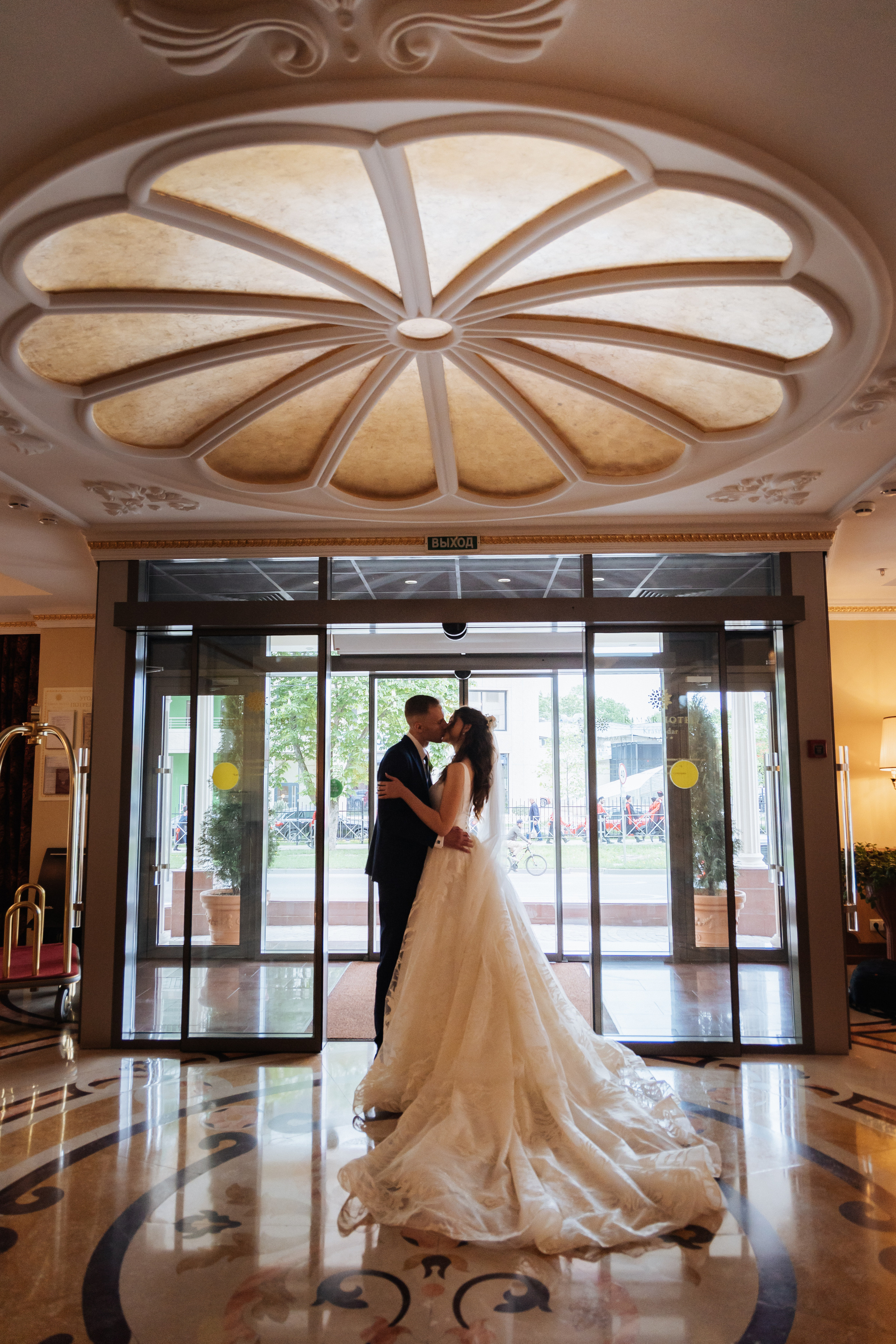 Свадебная съёмка. Репортажный фотограф в Краснодаре Лагута Надежда