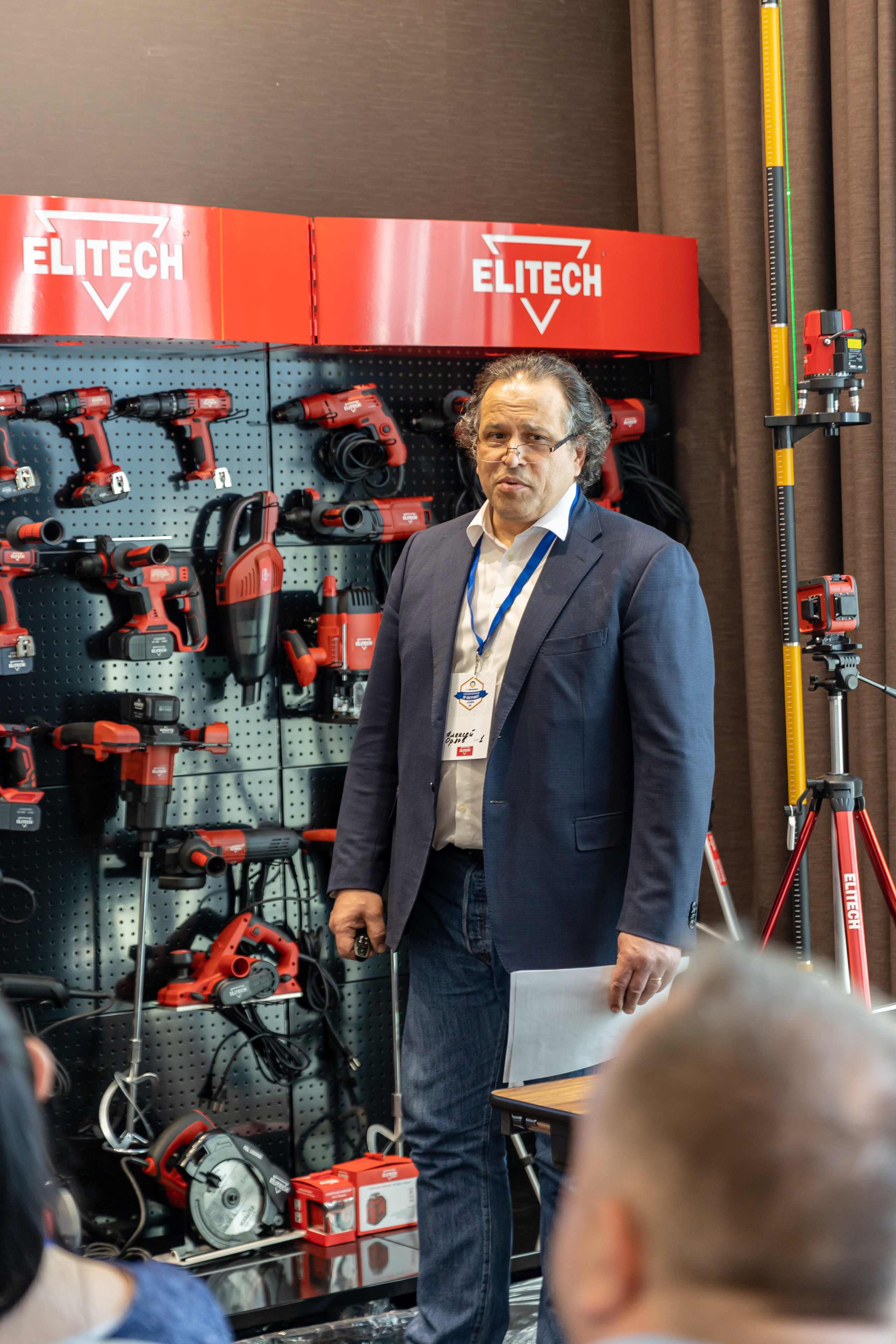 Репортажная фотосъёмка Краснодар , репортажный фотограф Краснодар, фотосъёмка выставки, фото репортаж, фотосъёмка конференция , фотограф Лагута Надежда, репортажный фотограф Краснодар. 