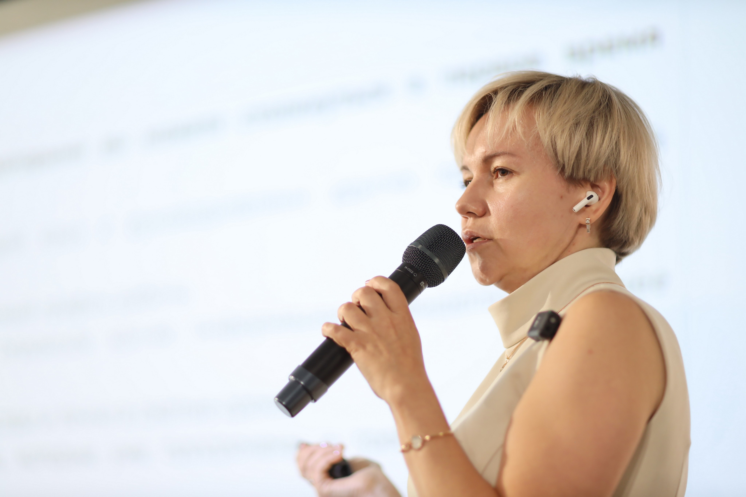 Клуб МастерМайнд 1.2. Съемка в студии под ваш запрос, студийные съемки, фотографии архитектурных объектов — Александр Евстигнеев — фотограф Москва