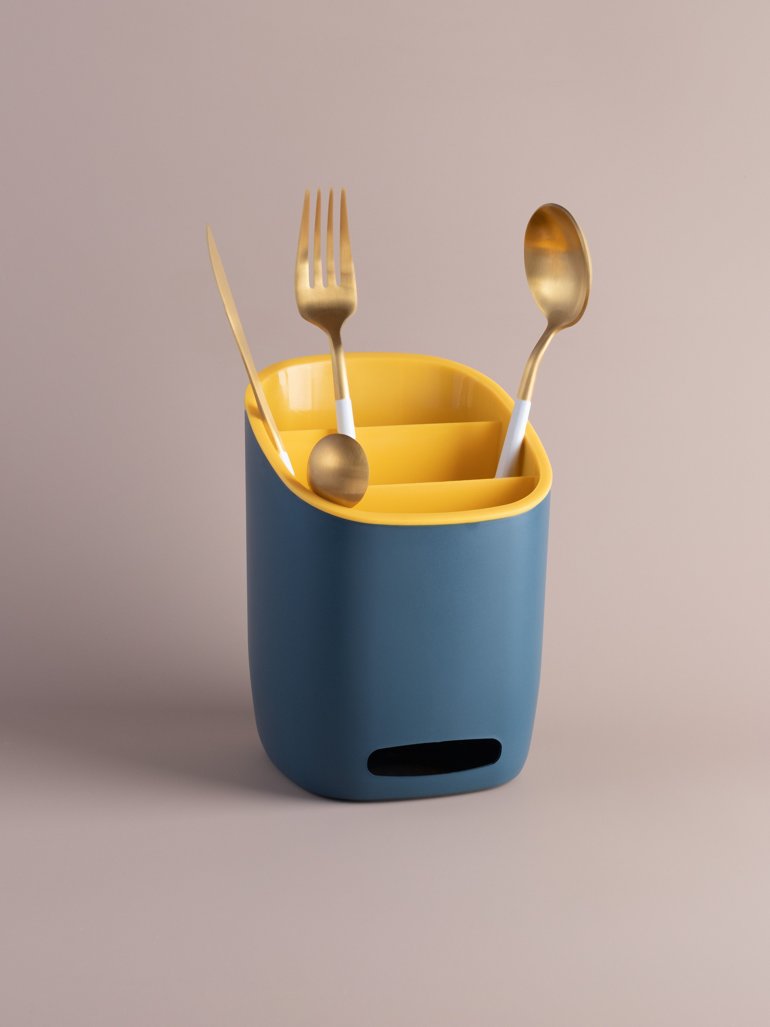 Подставки для столовых приборов. Предметный фотограф Северова Екатерина | Профессиональная предметная съёмка фото и видео в Санкт-Петербурге