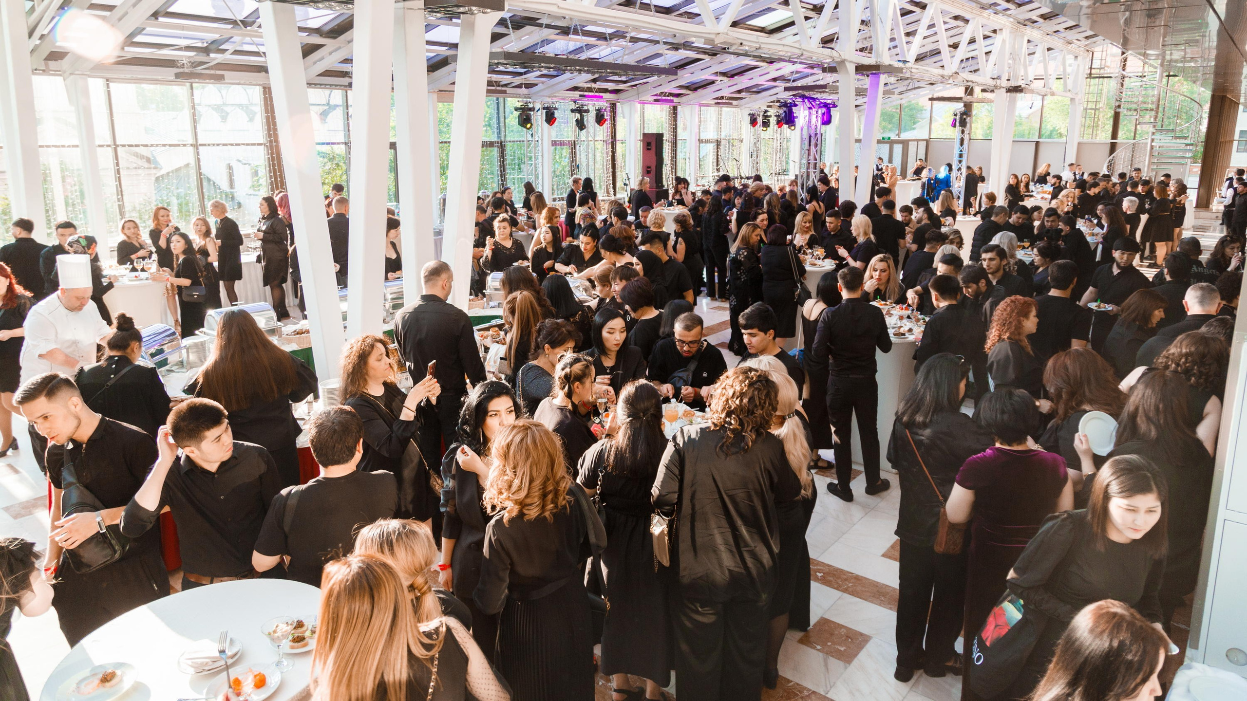 День рождение компании ЦирюльникЪ. Репортажный фотограф Борис Геер