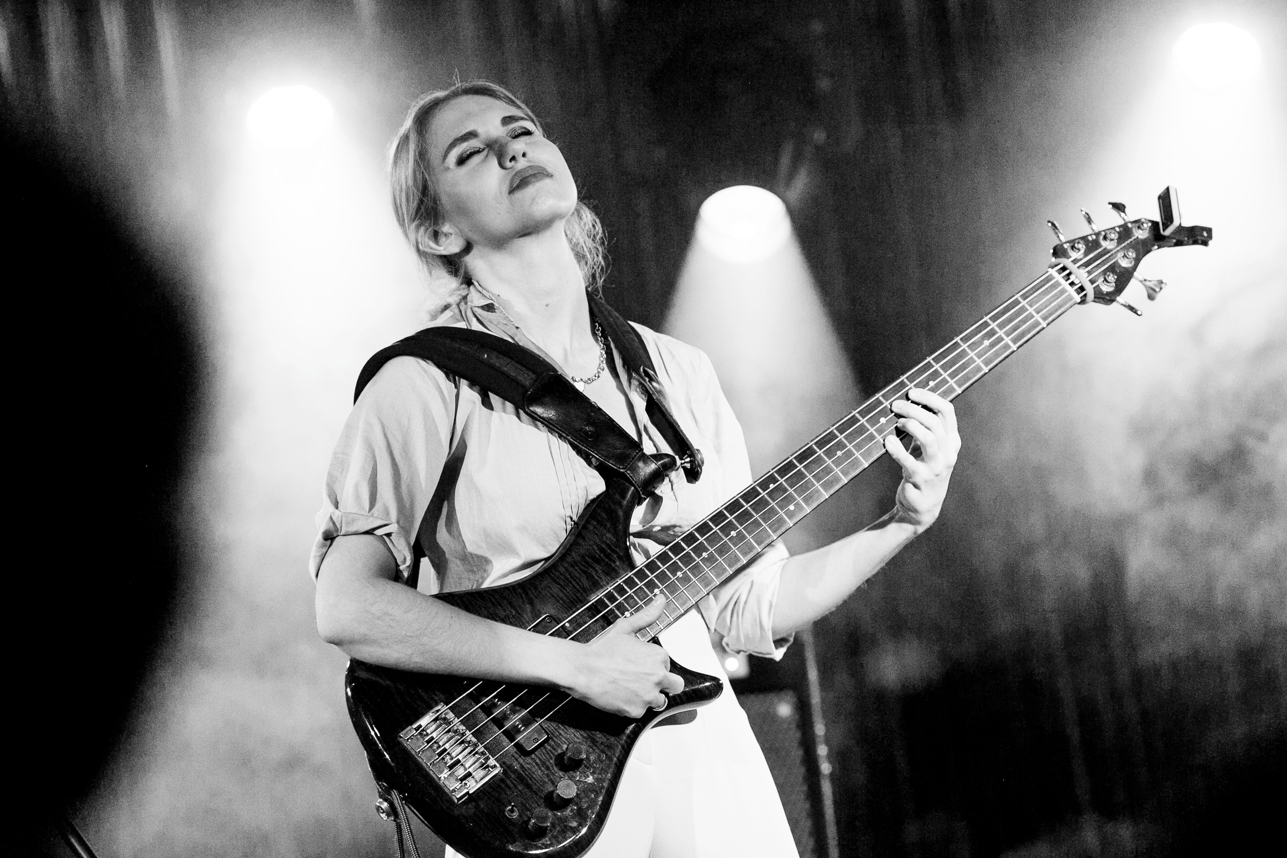 Фотосъемка концерта Дарьи Шорр в клубе Алексея Козлова. Репортажный фотограф Борис Геер