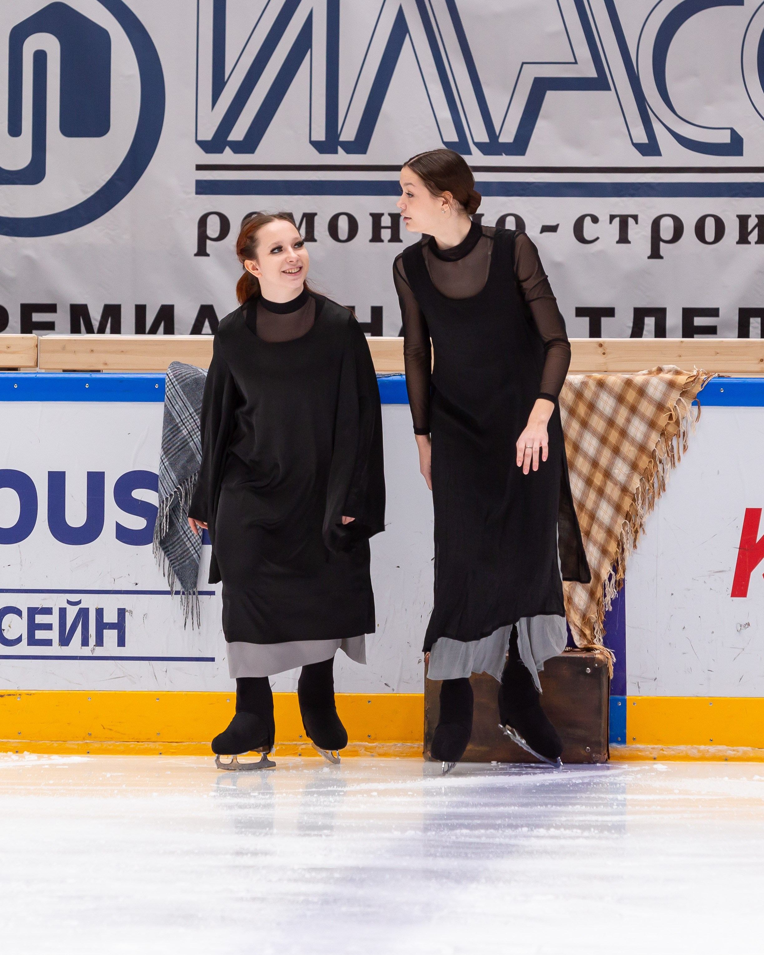 VII Ежегодный фестиваль массовых танцев на льду и фигурного катания «Петровский лёд» Санкт-Петербург 2024. Репортажный фотограф в Москве