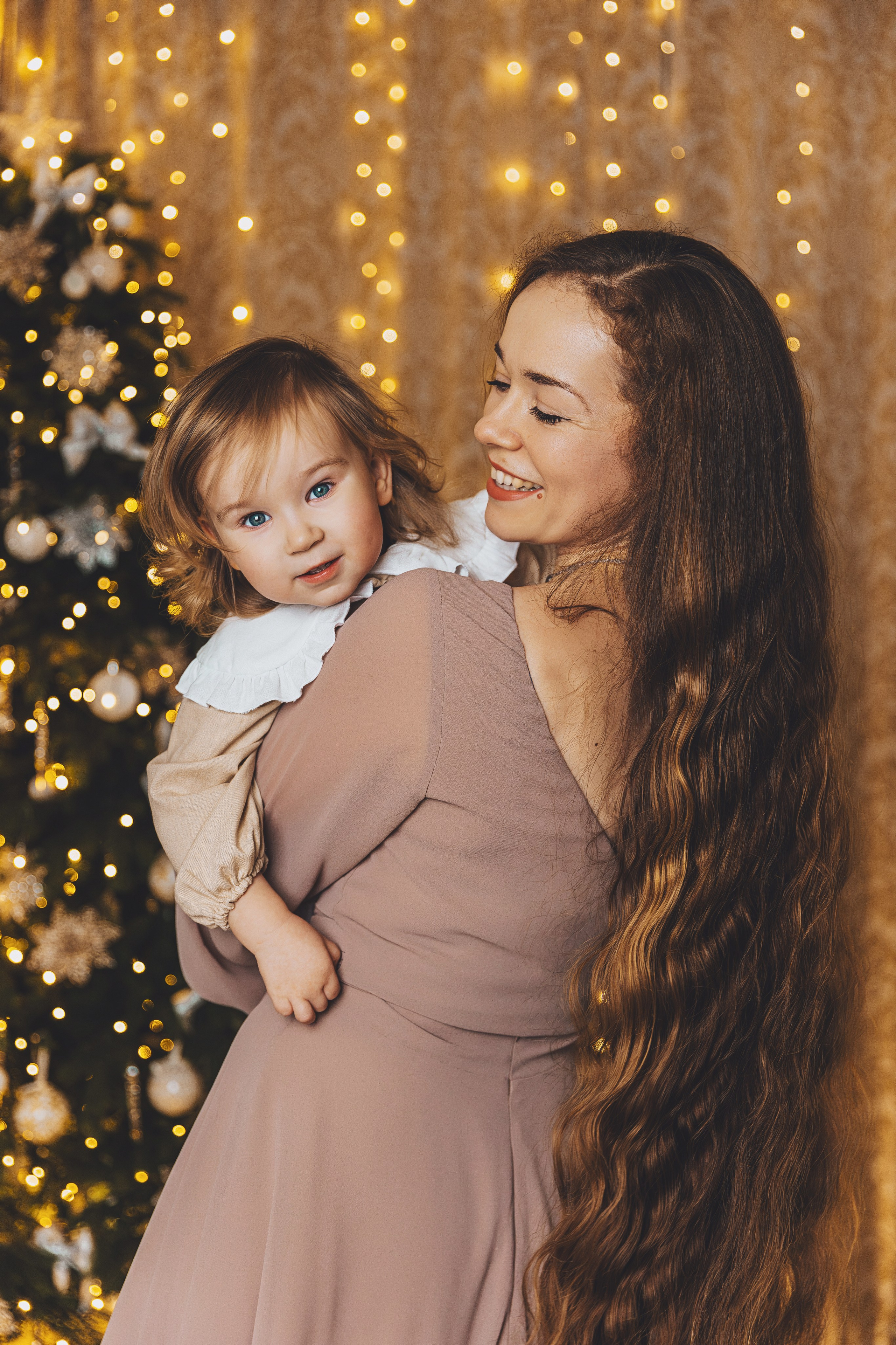 Семейная новогодняя домашняя фотосессия. Семейный и женский фотограф в Москве Надежда Воробьева