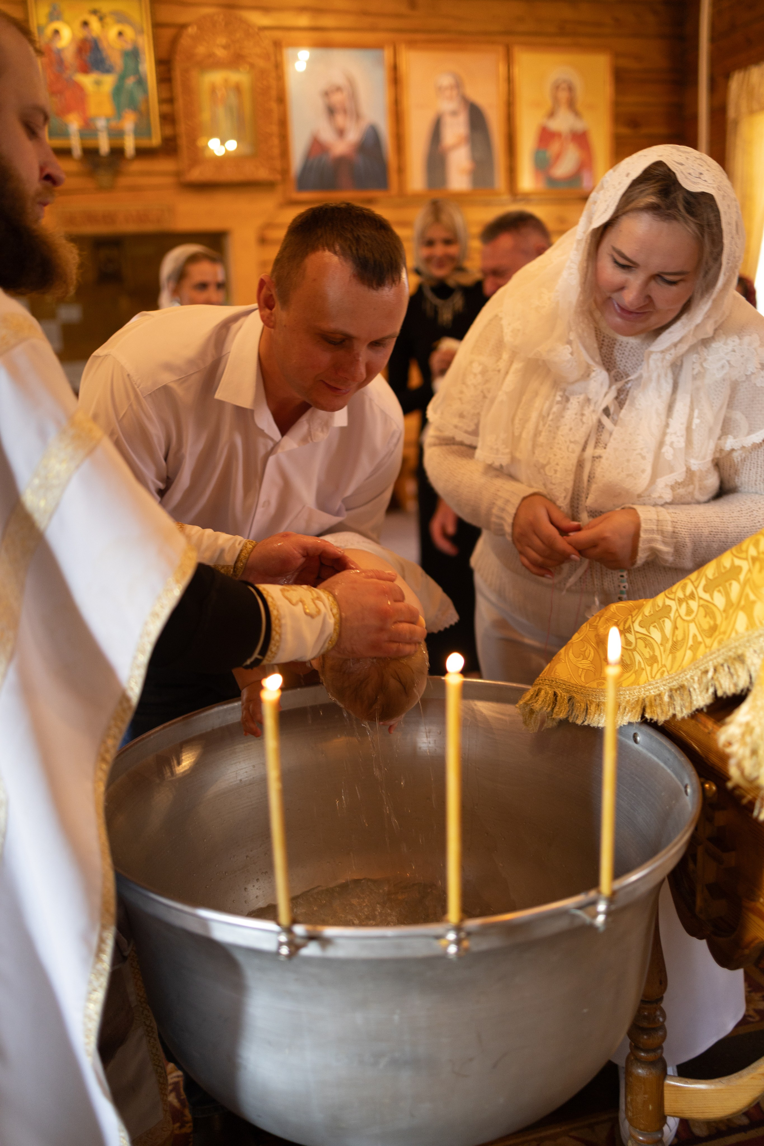 Крещение (Церковь Покрова Пресвятой Богородицы). Фотограф Березенская Ирина в Новосибирске