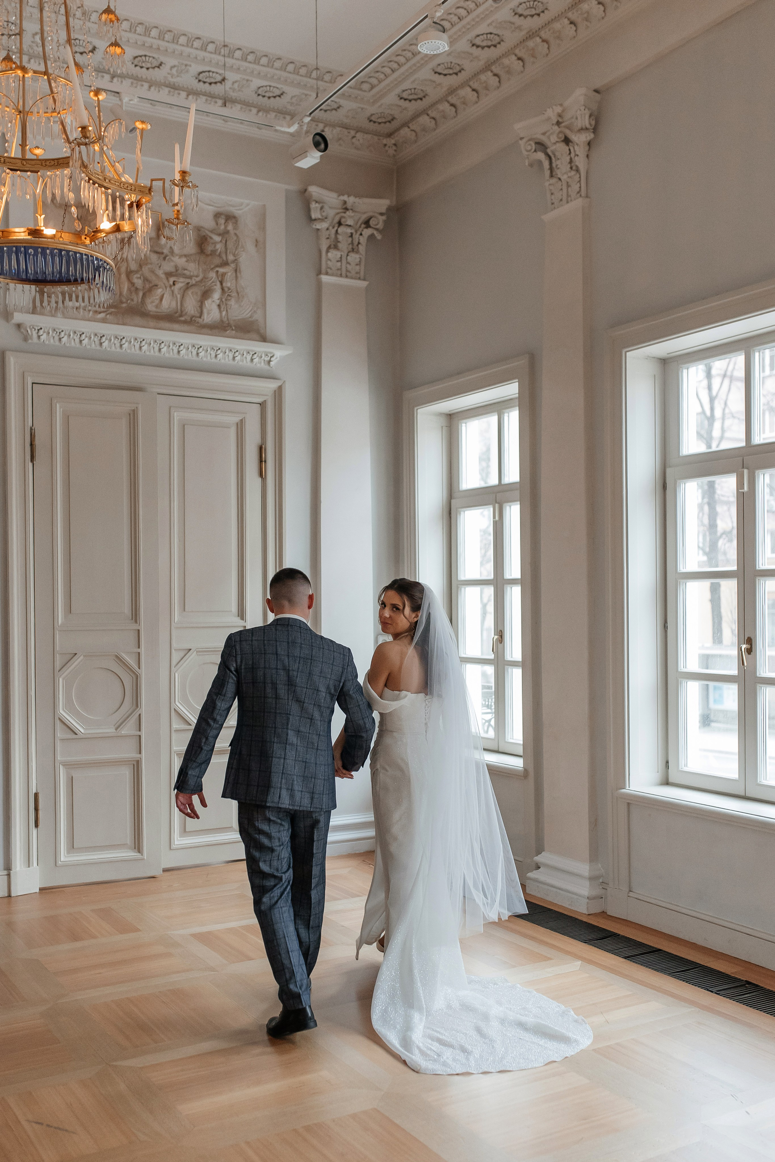 Свадебная фотосессия в усадьбе Муравьёвых-Апостолов