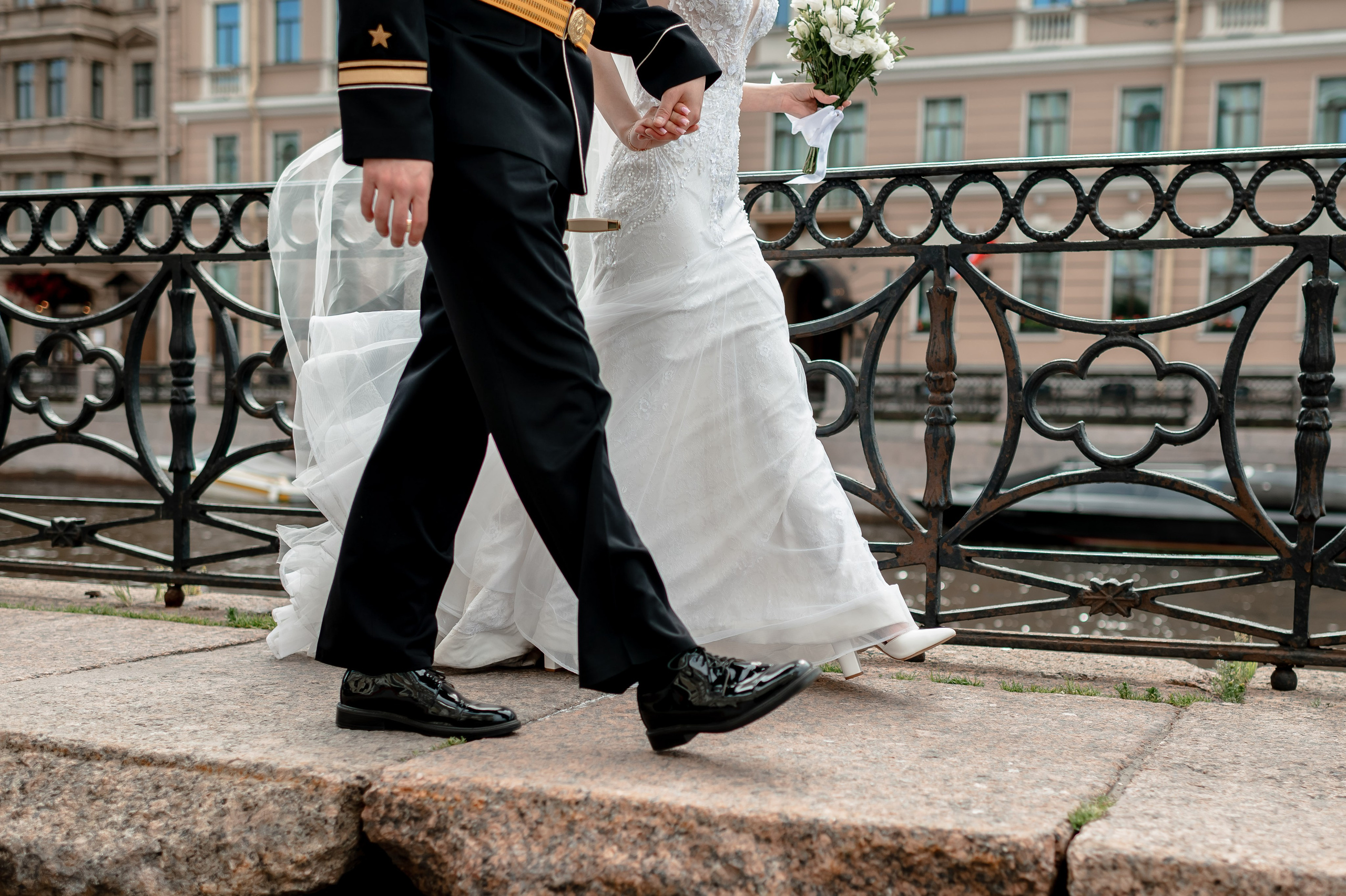 Елизавета и Максим (фотосессия у Дворца Штиглица, набережная Мойки и у Законодательного собрания). Портретный, семейный и свадебный фотограф в Санкт-Петербурге и в Пушкине Ширяев Денис