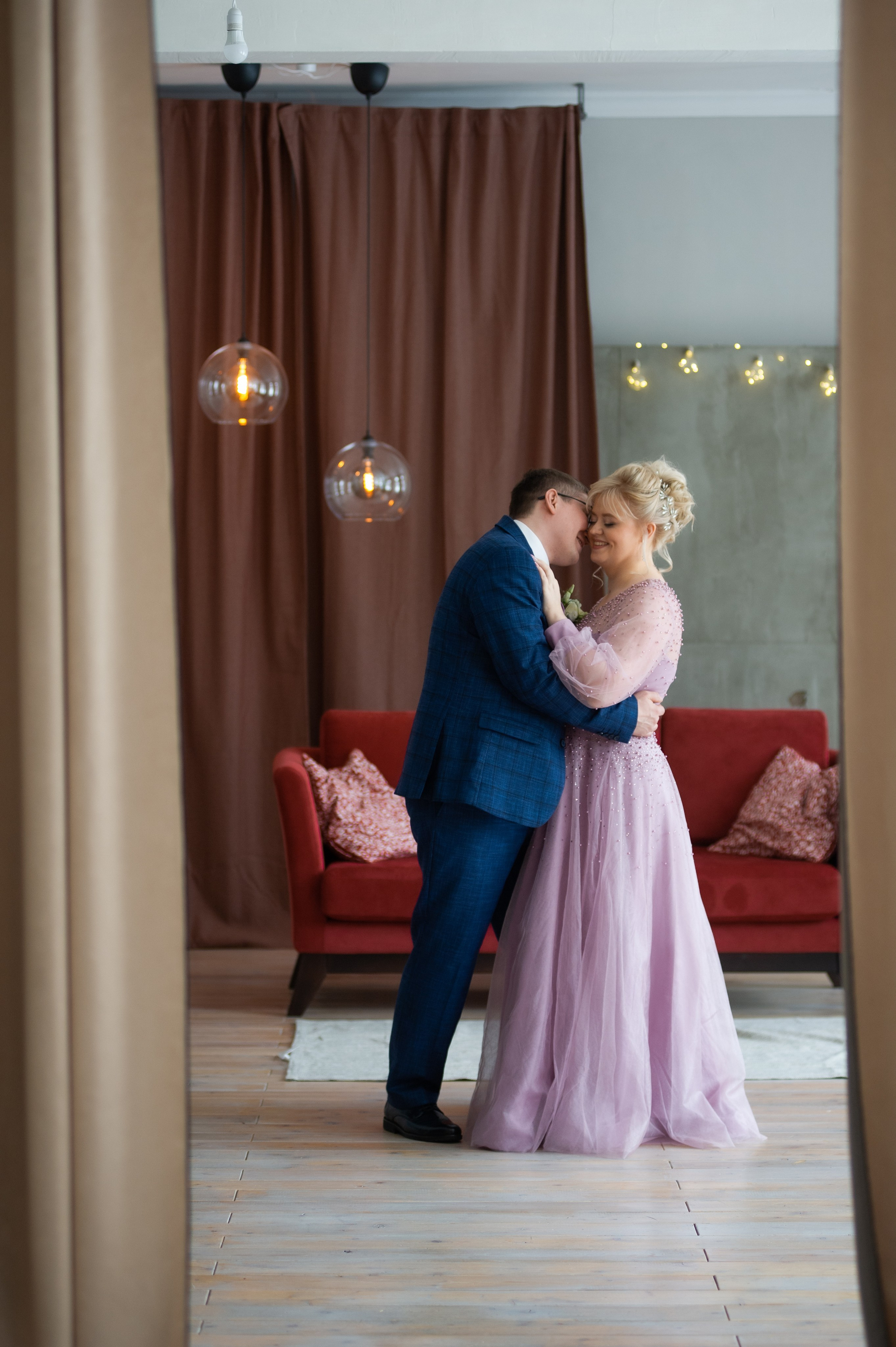 Илья и Елена. Семейный и женский фотограф, контент фотосессия в Екатеринбурге