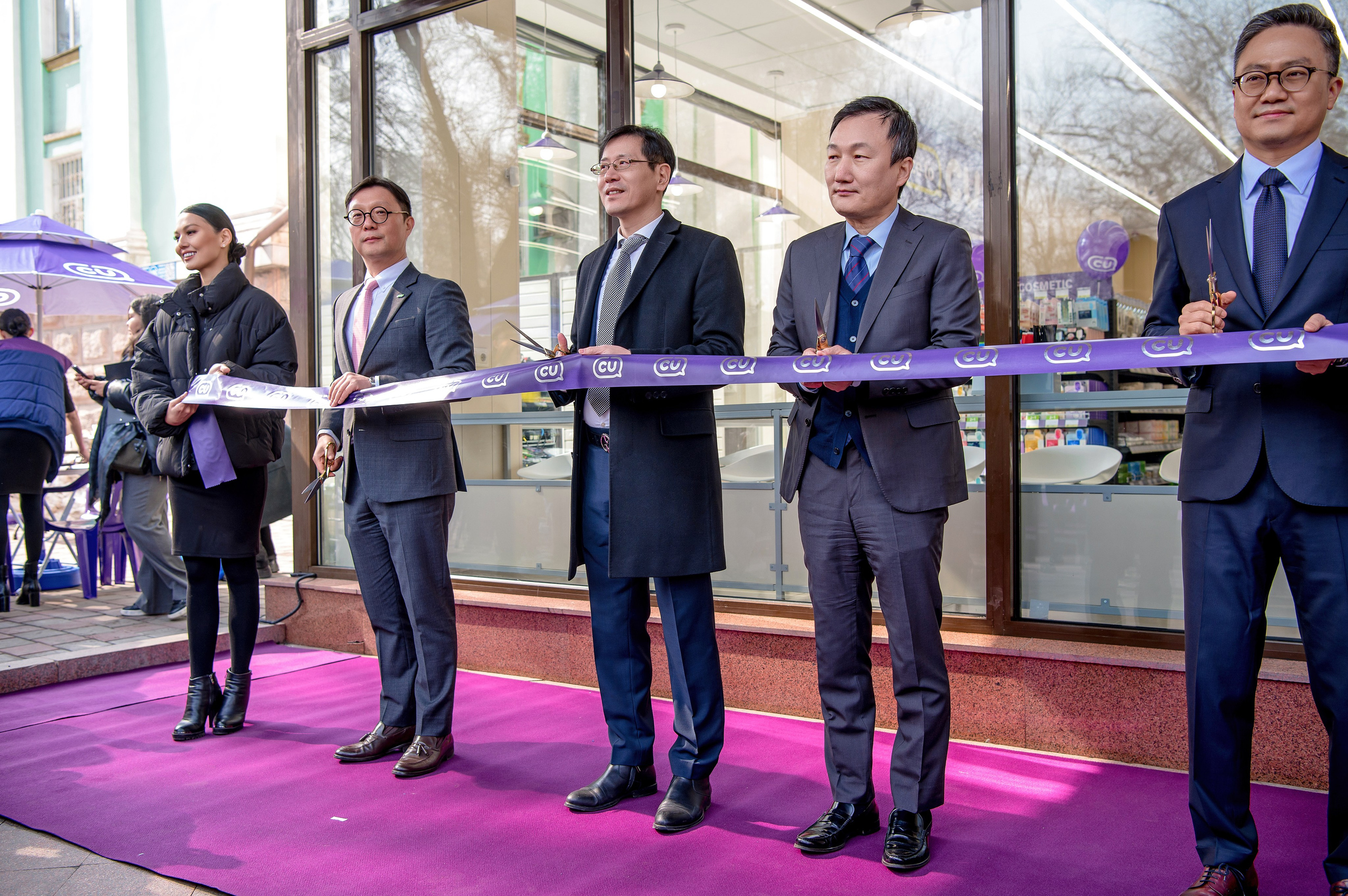 Презентации. Открытия. Елена Северина фотограф, Алматы: репортаж (спорт, концерты, конференции), предметная и фуд-съёмка, портреты, каталоги, фэшн, ретушь