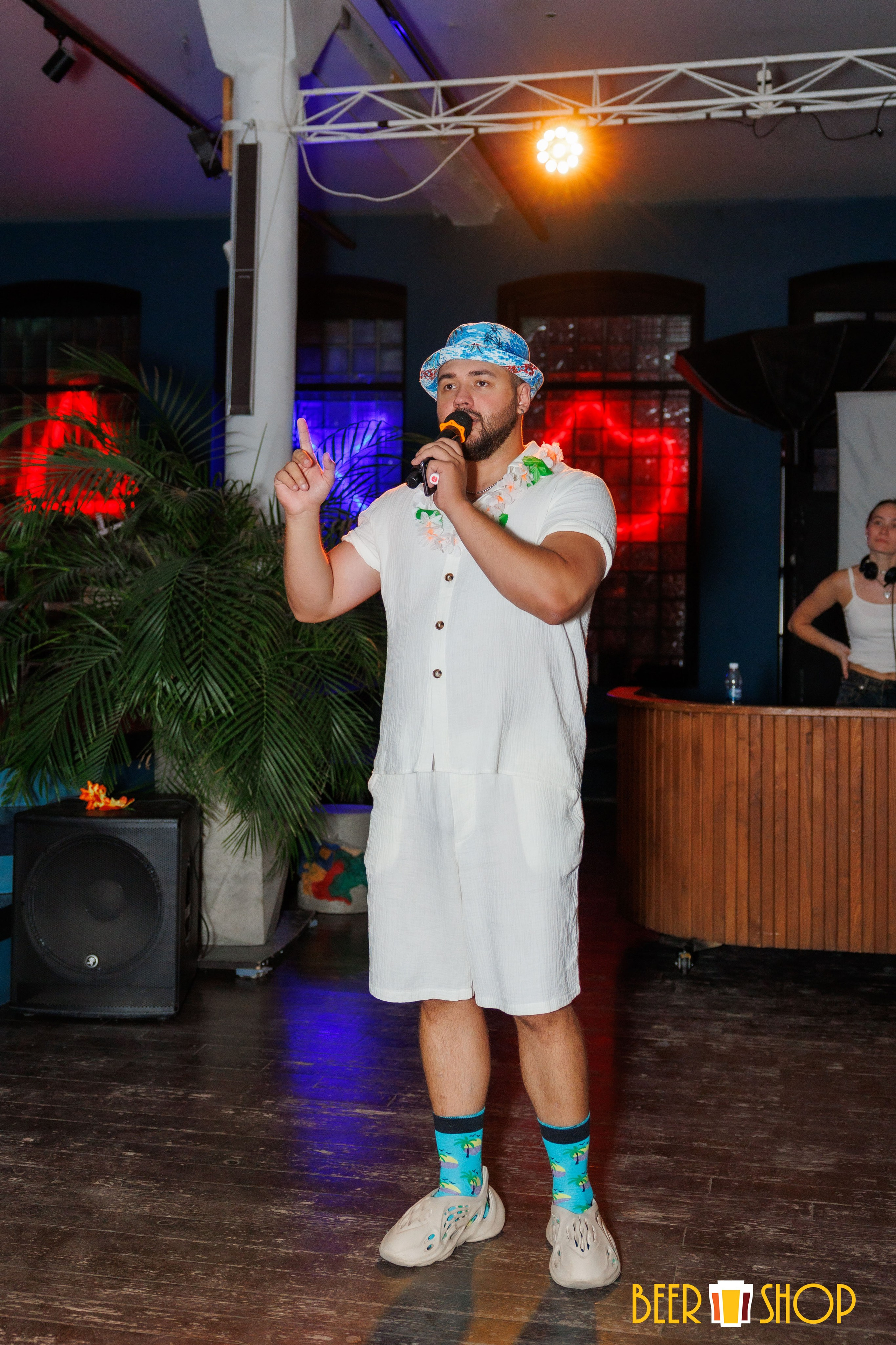 Гавайская вечеринка (Медиапорт). Свадебный фотограф и контент фотограф в Казани Малыгина Елена