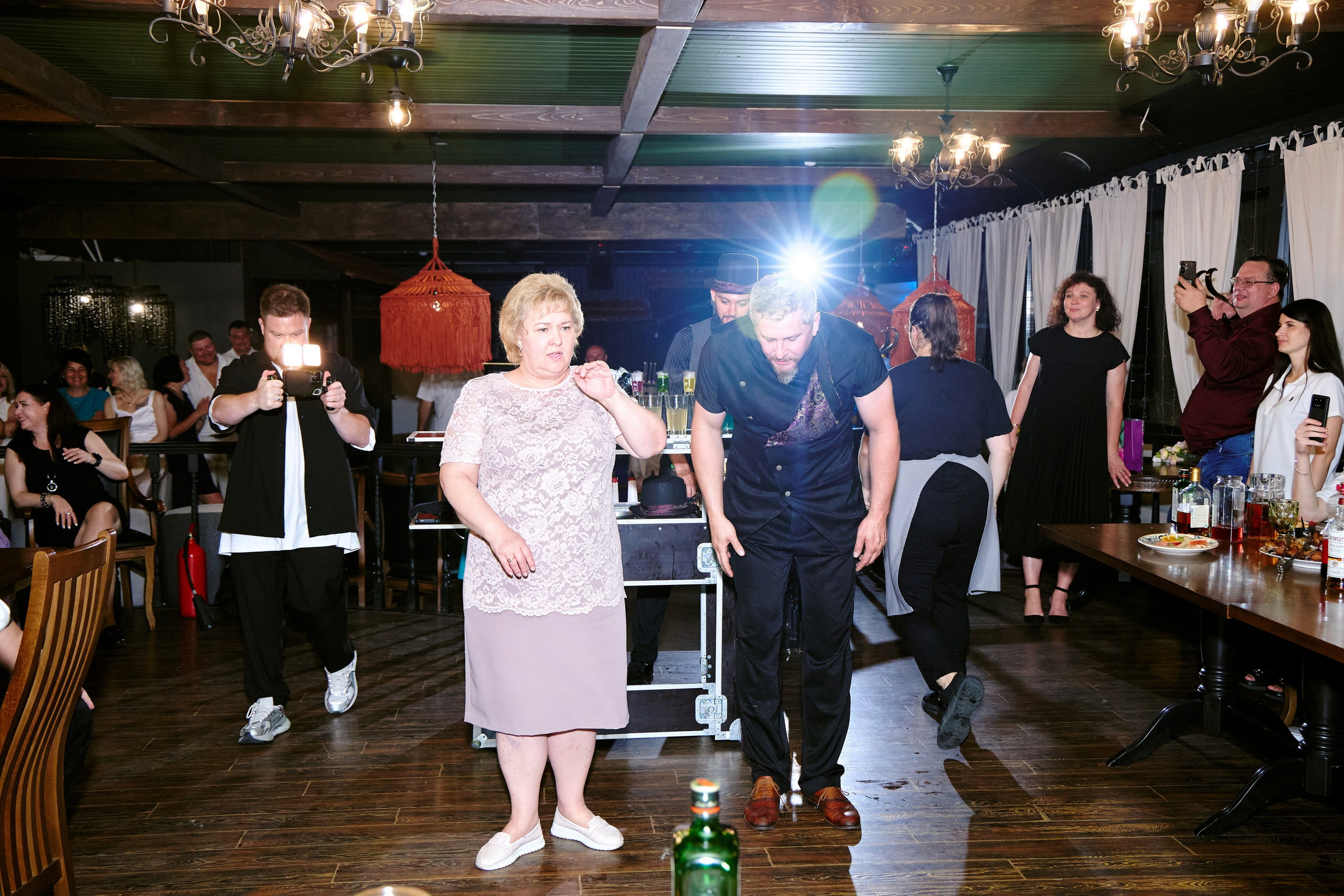 Выпускной 35 Сош. Фотограф Выпускные альбомы Таганрог Сергей Коробченко