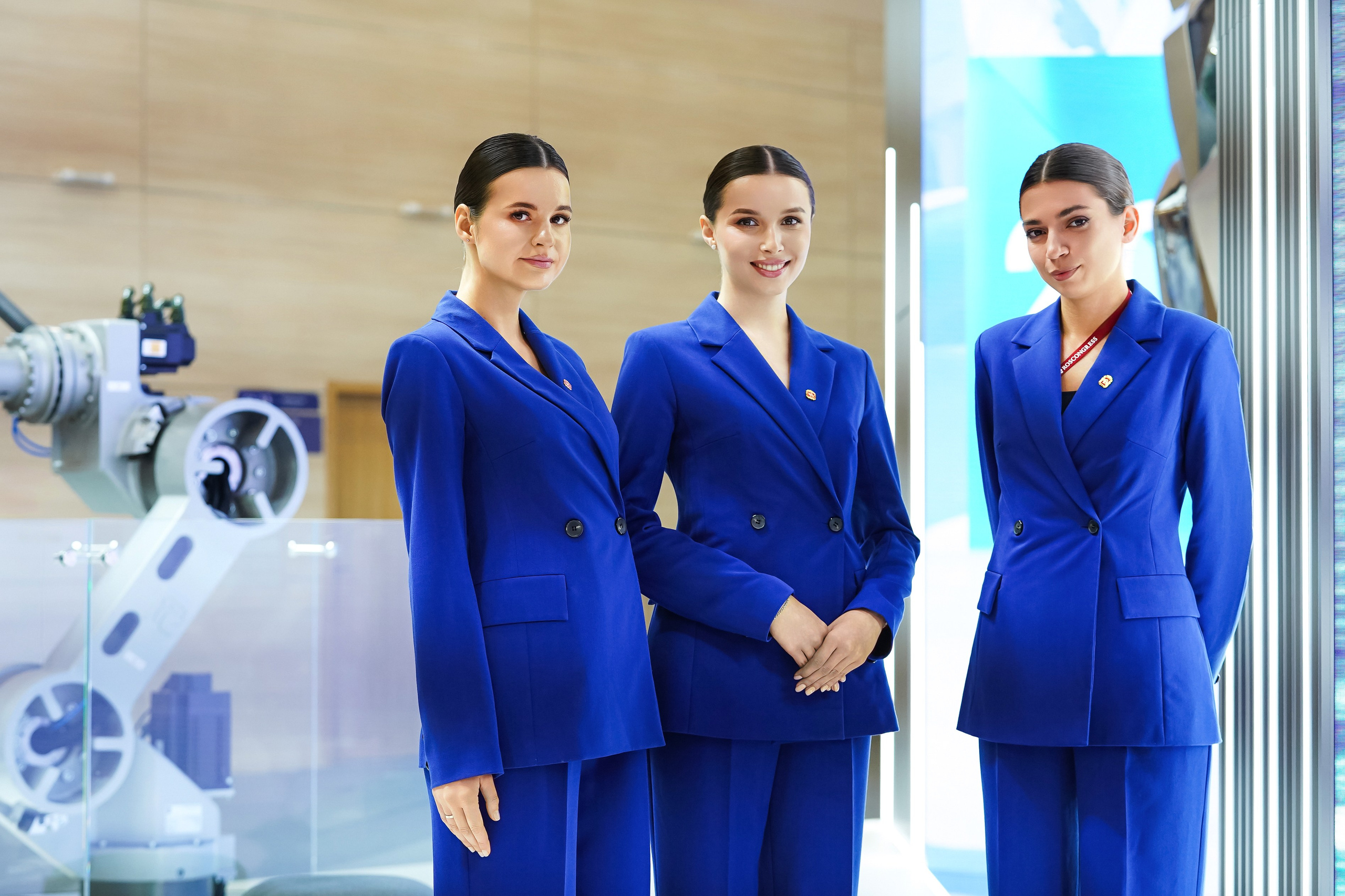 Репортажный Фотограф СПб: Корпоративы, События, Бизнес-портрет в Санкт-Петербурге. Фото и Видеосъемка на ваше мероприятие. Александр Романов