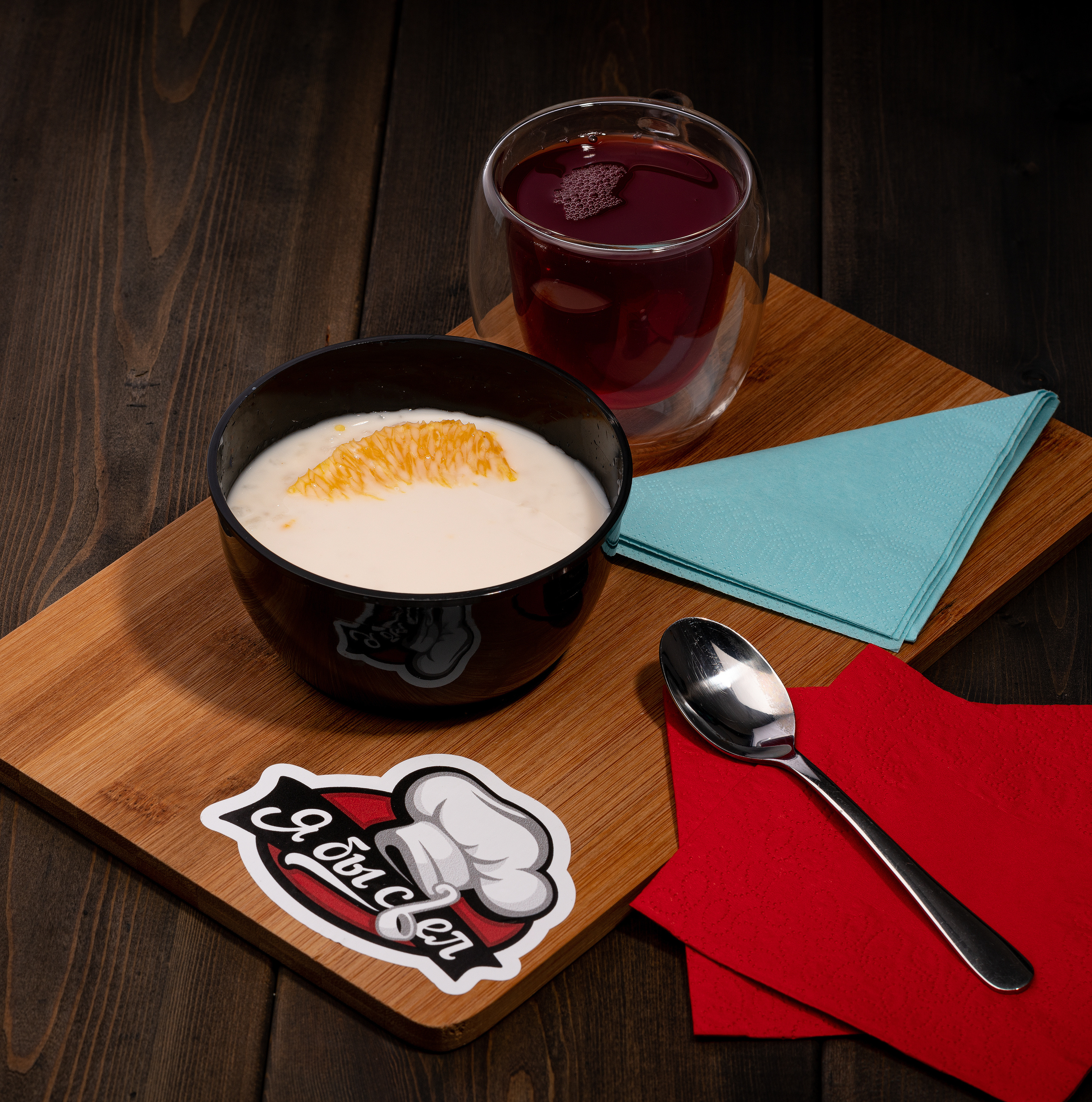 Фуд съемка. Еда в контейнерах. Еда на доставку.