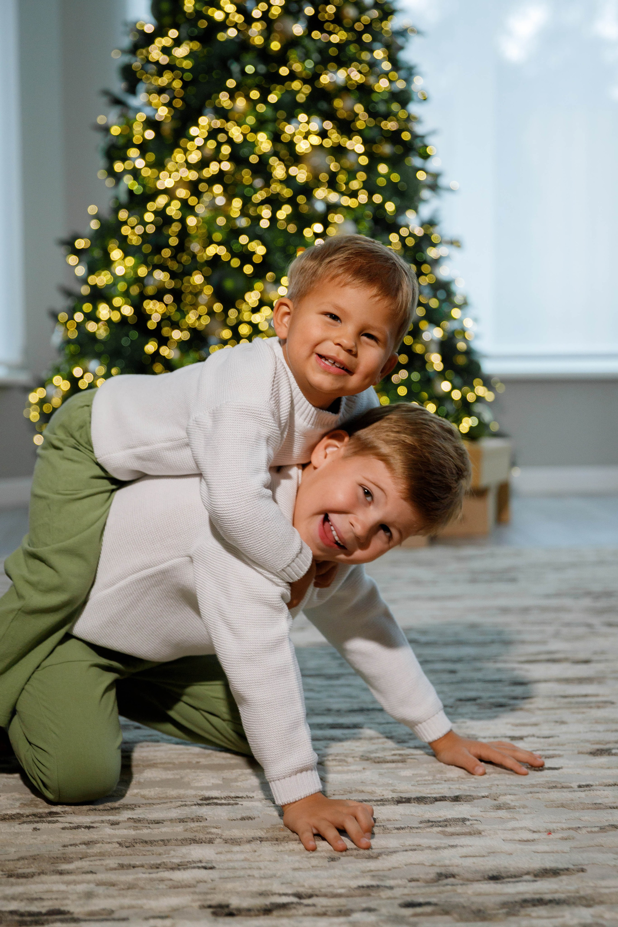 Семейная фотосессия дома. Фотограф Александра Сыщенко