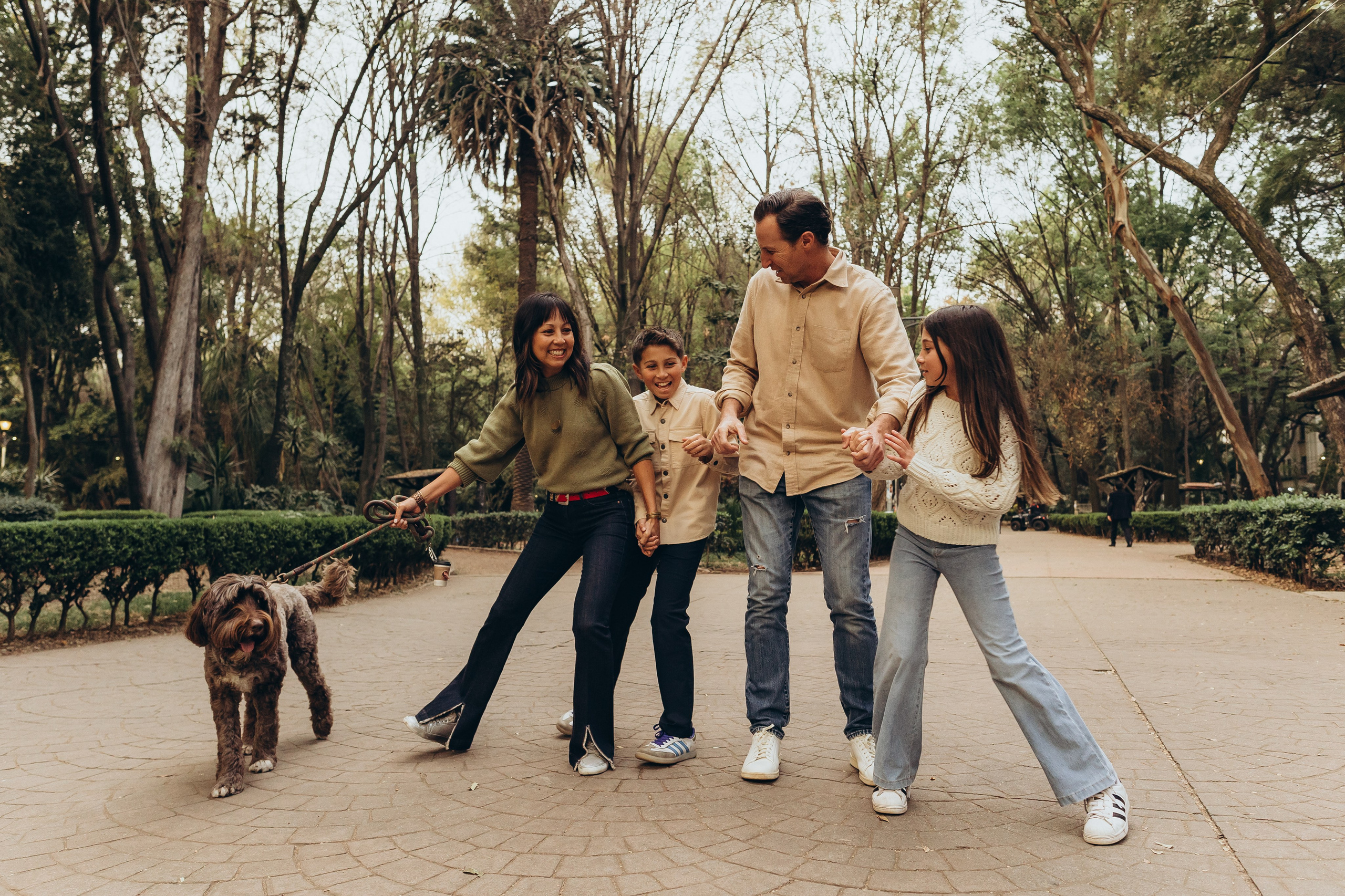 Атена, Роберт, Рави, Найа и Тахин. Irina Krokhaleva. Family & couple photographer in Yekaterinburg, Russia