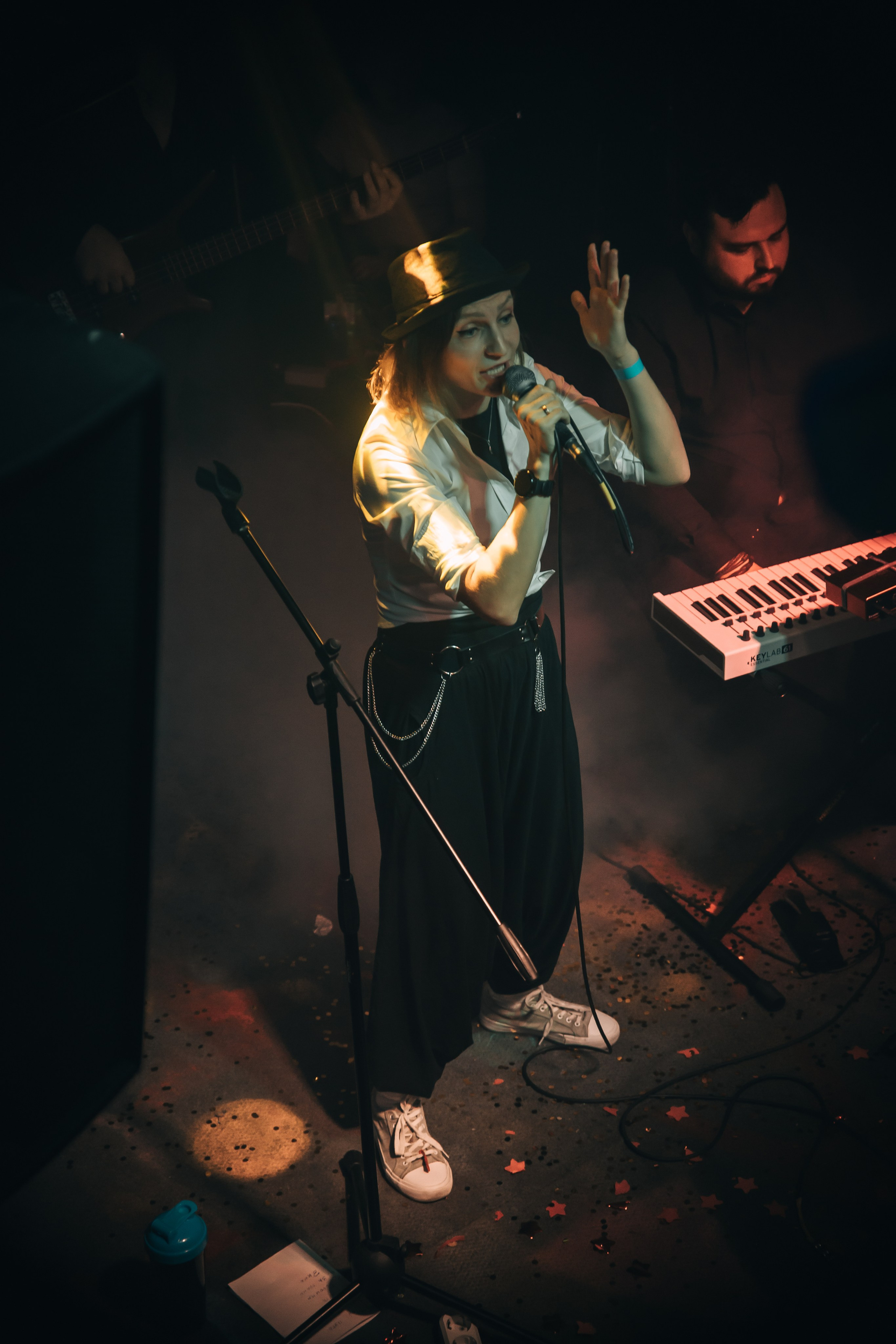 Радистка Кэт. Рок-ёлка, клуб-галерея Эрмитаж. 21.12.2024. Фотограф Регина Крикунова г. Красноярск