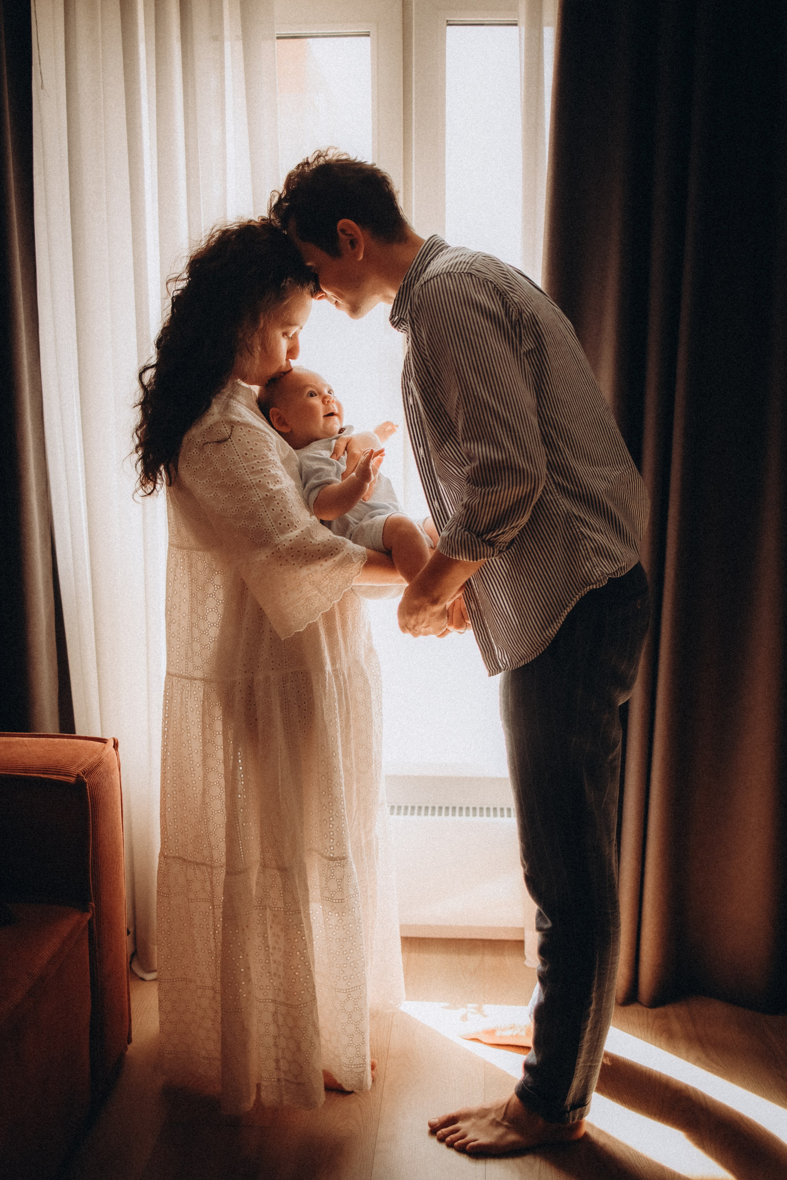 Семейная фотосессия с новорожденным. Семейный фотограф в Москве и Люберцах Юлия Гуськова