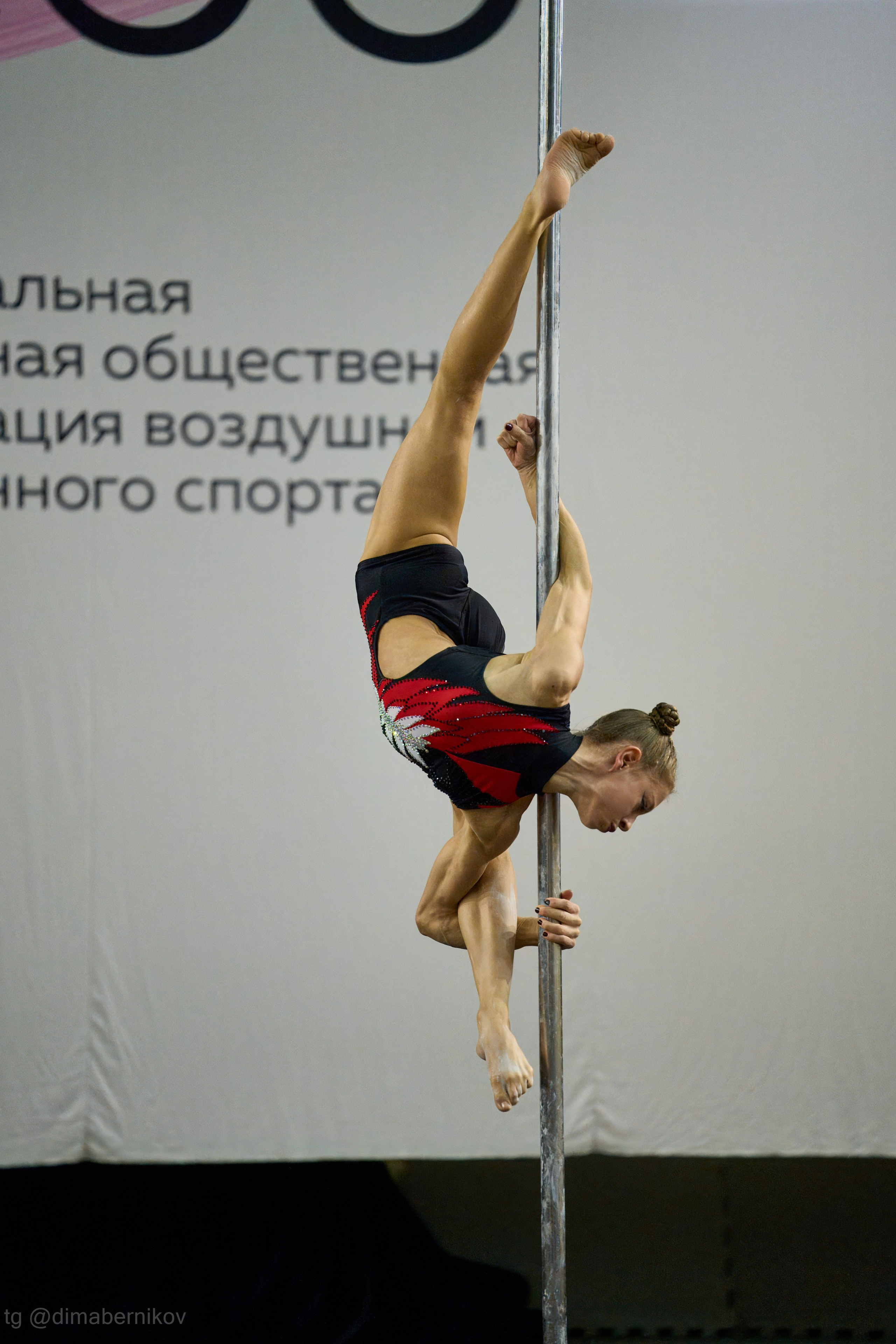 Воздушная гимнастика. Лучший фотограф без диплома Дима Берников