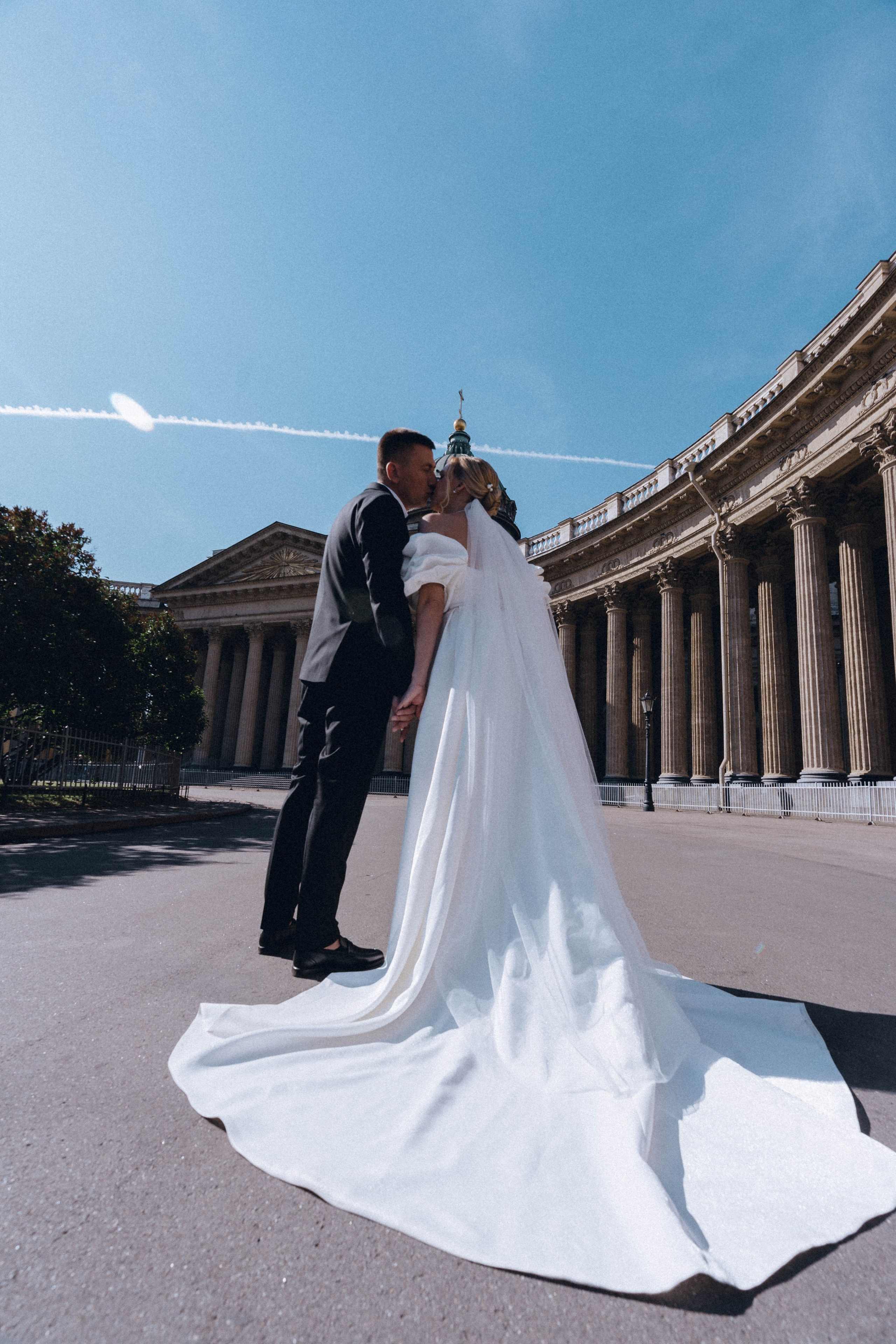 СВАДЕНБНАЯ СЬЕМКА НА КАТЕРЕ ПО КАНАЛАМ САНКТ-ПЕТЕРБУРГА И В АКВАТОРИИ НЕВЫ. Профессиональный фотограф, Санкт-Петербург — Виктория Богомолова