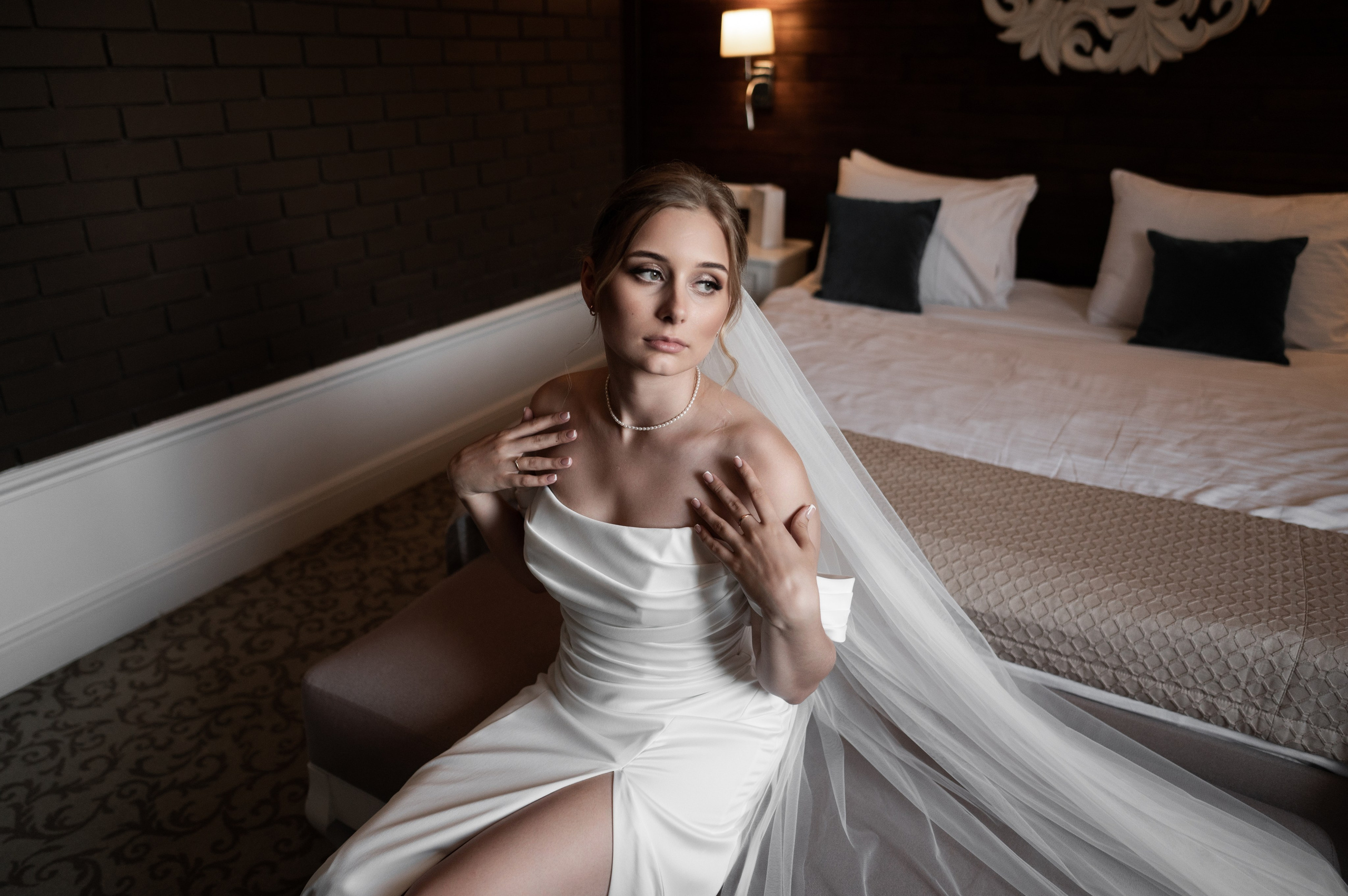 Даниил и Валерия. Черная утка. Полный день. Фотограф Екатерина Бочарникова