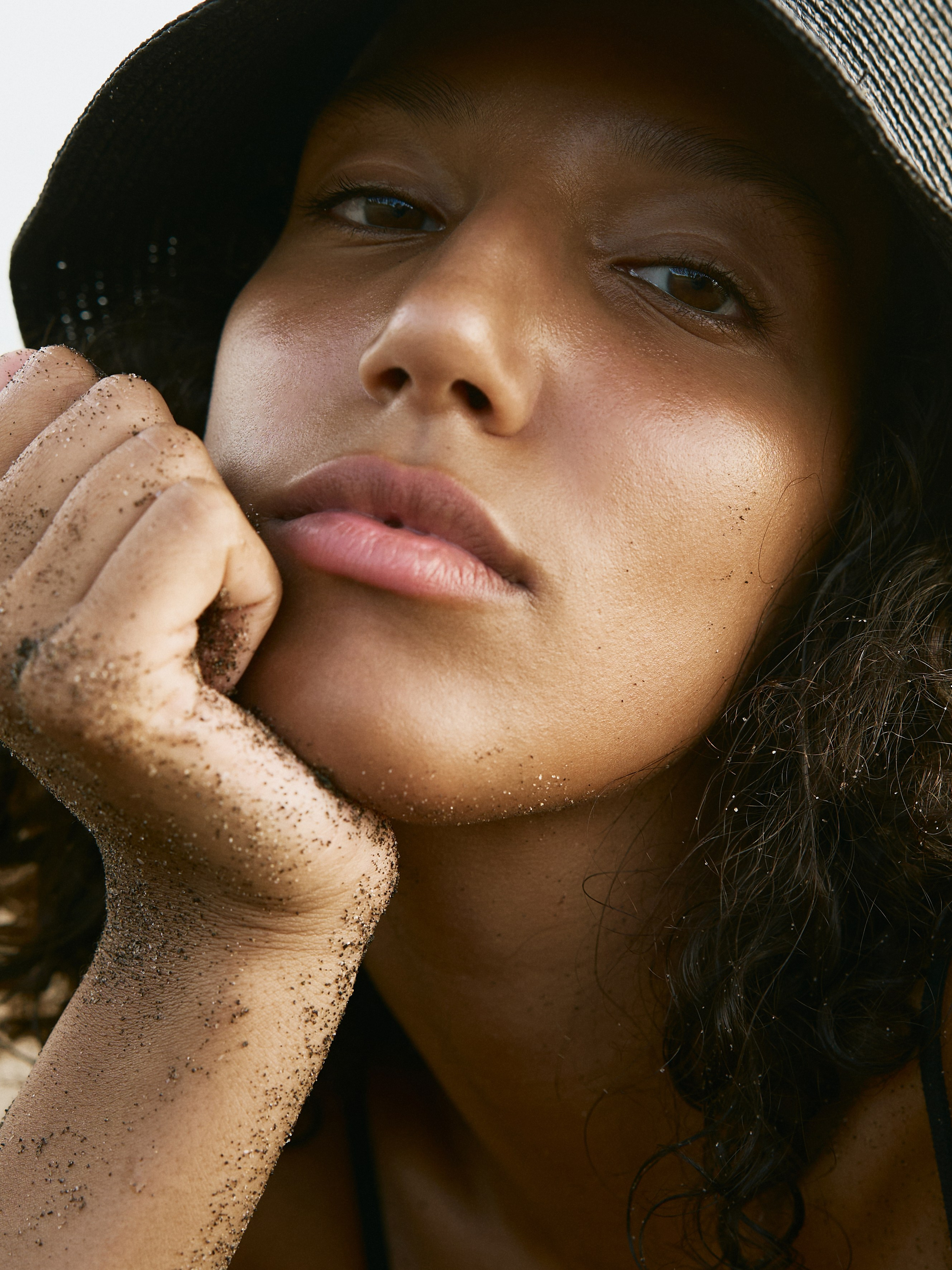Arina. Female portrait photographer Bali