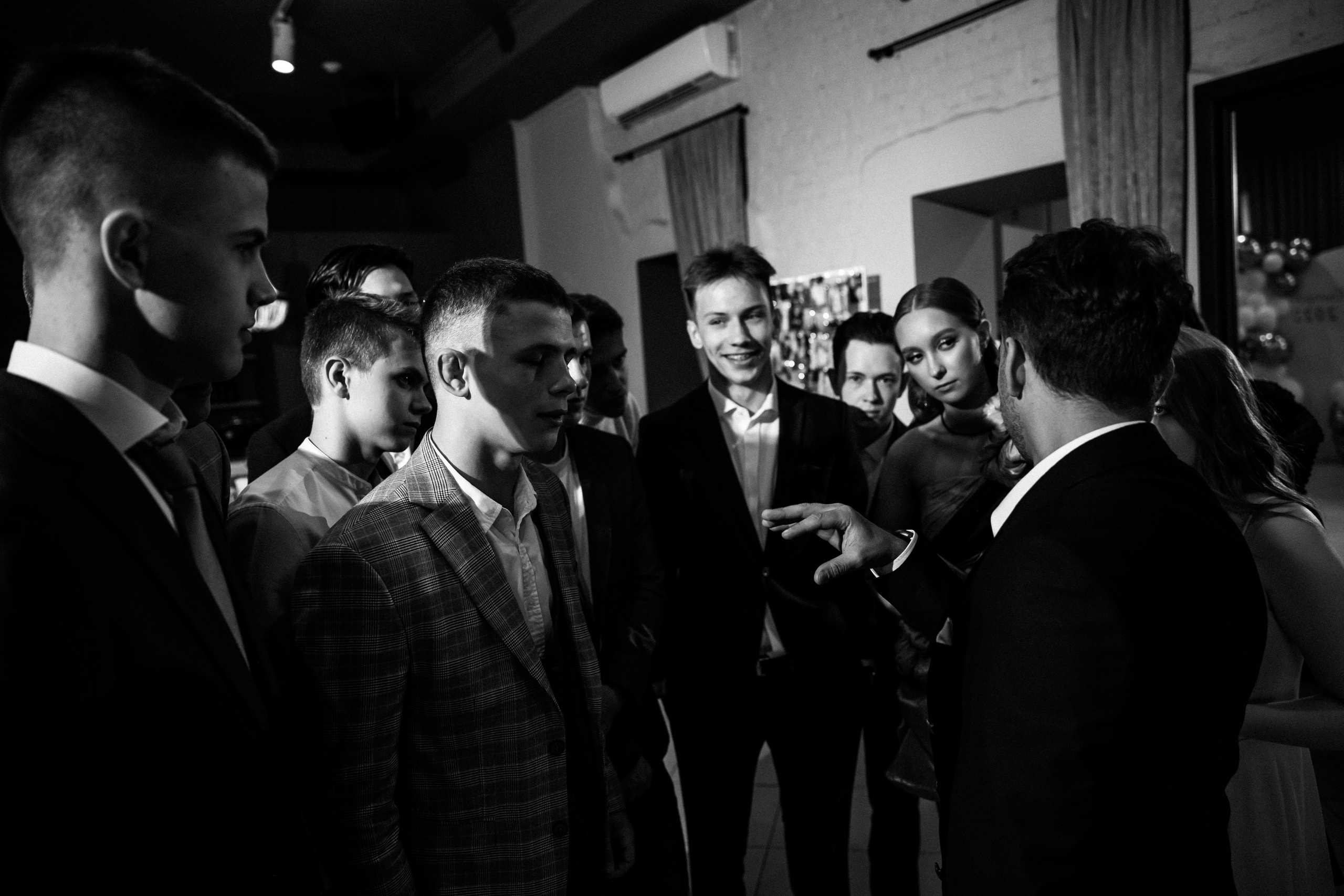 2023-06-23 Выпускной МБОУ СОШ № 10. Фотограф в Красноярске