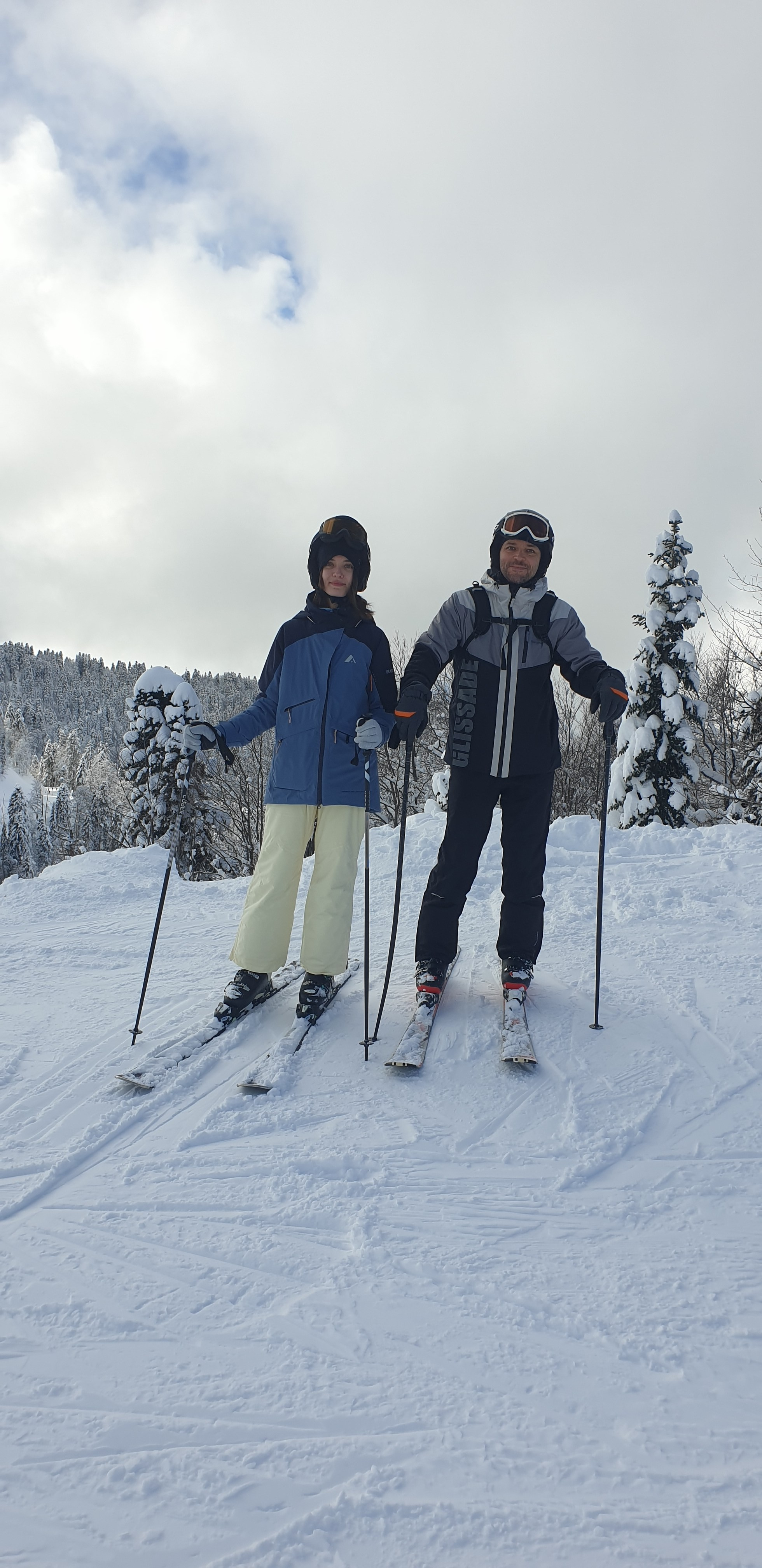 Обучение горным лыжам и сноуборду Красная Поляна. Инструкторы по горным лыжам Сочи Красная Поляна. Горнолыжная школа