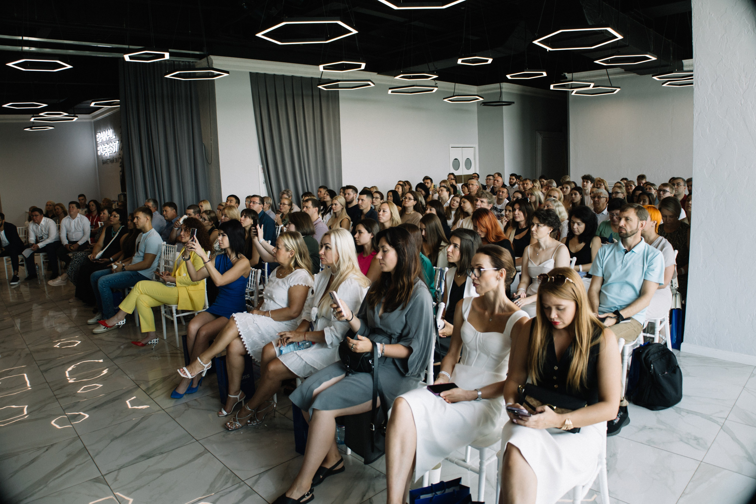 RUSS. Фотограф в Иркутске