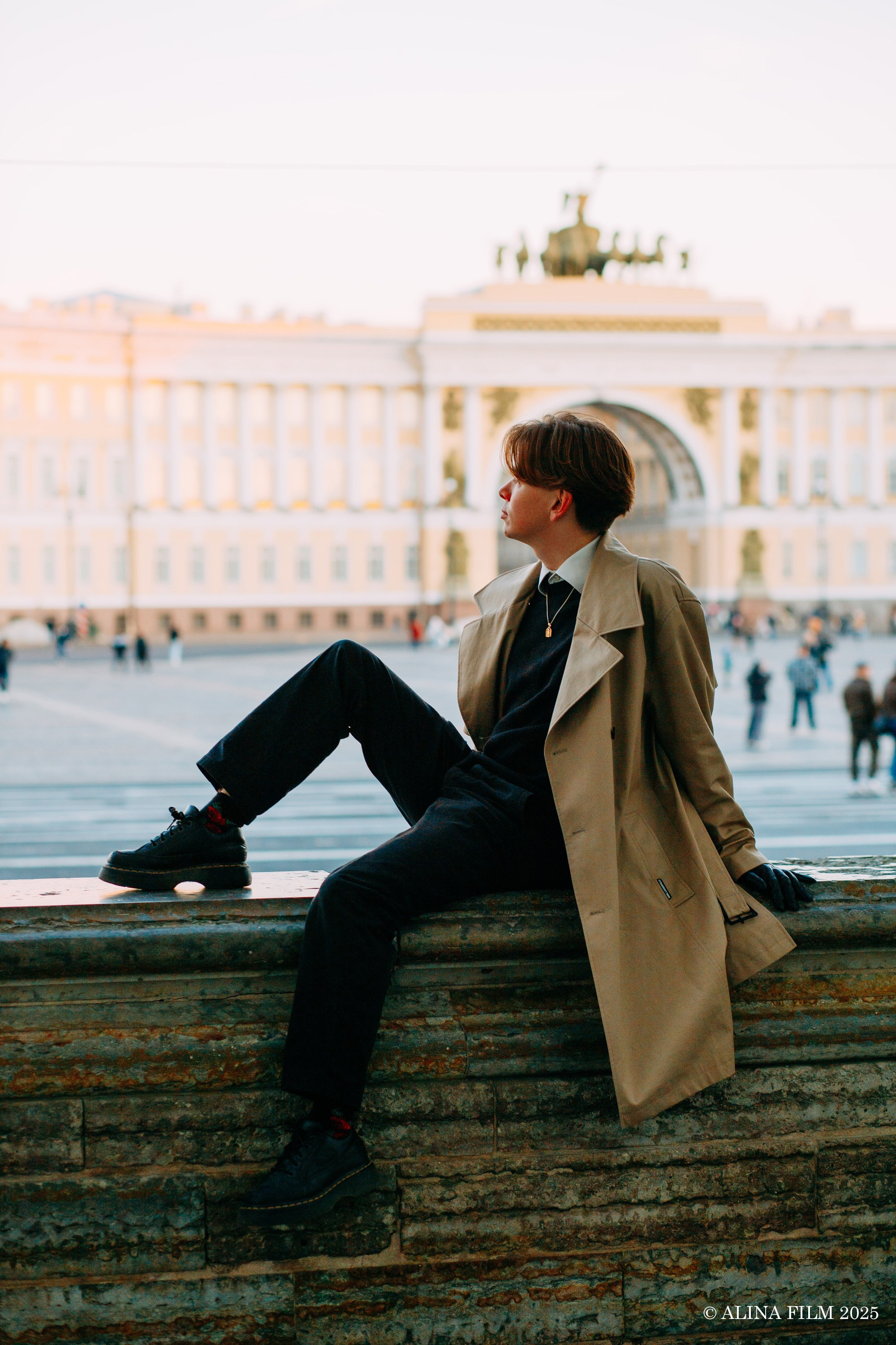 Фотопрогулка на Дворцовой набережной. Фотограф в Санкт-Петербурге Alina Film