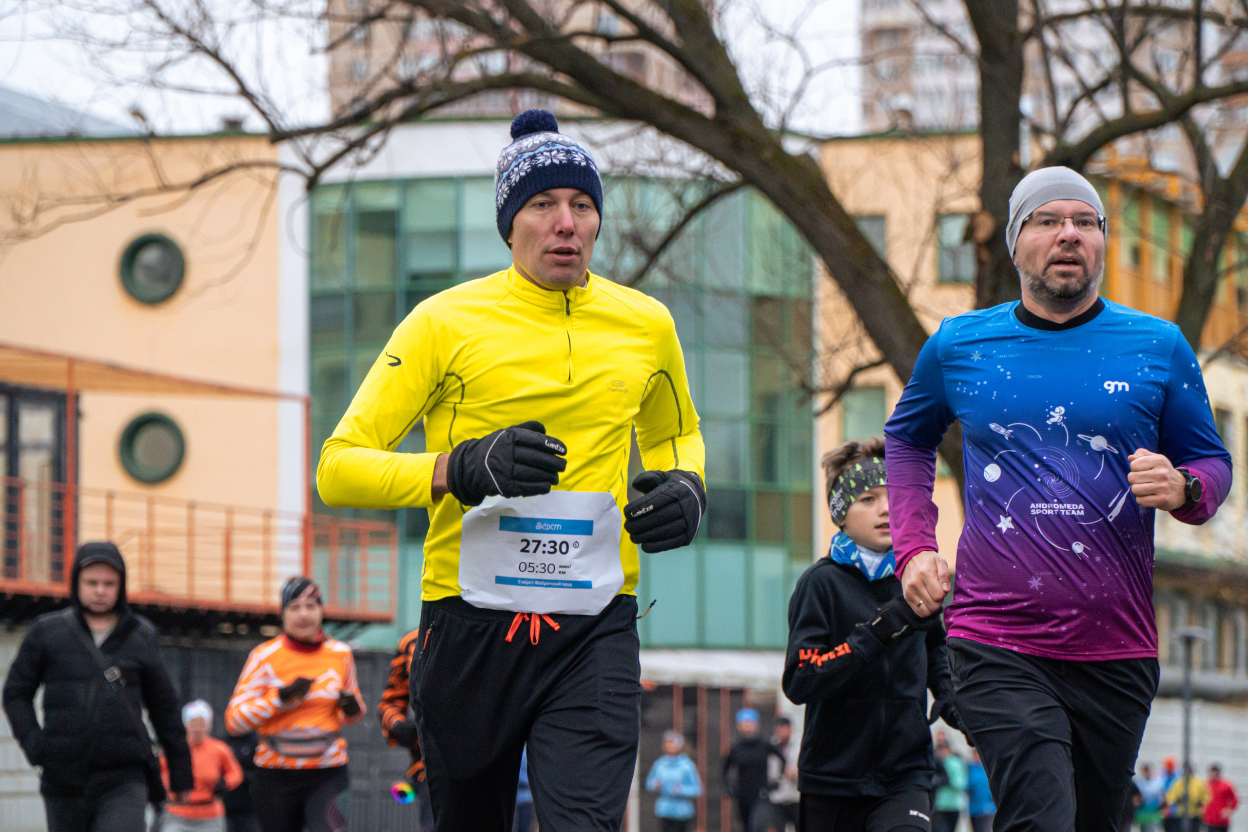 5 вёрст Реутов 16.11.2024. Роман Капилюшов. Бег. Фото. Видео. г. Люберцы