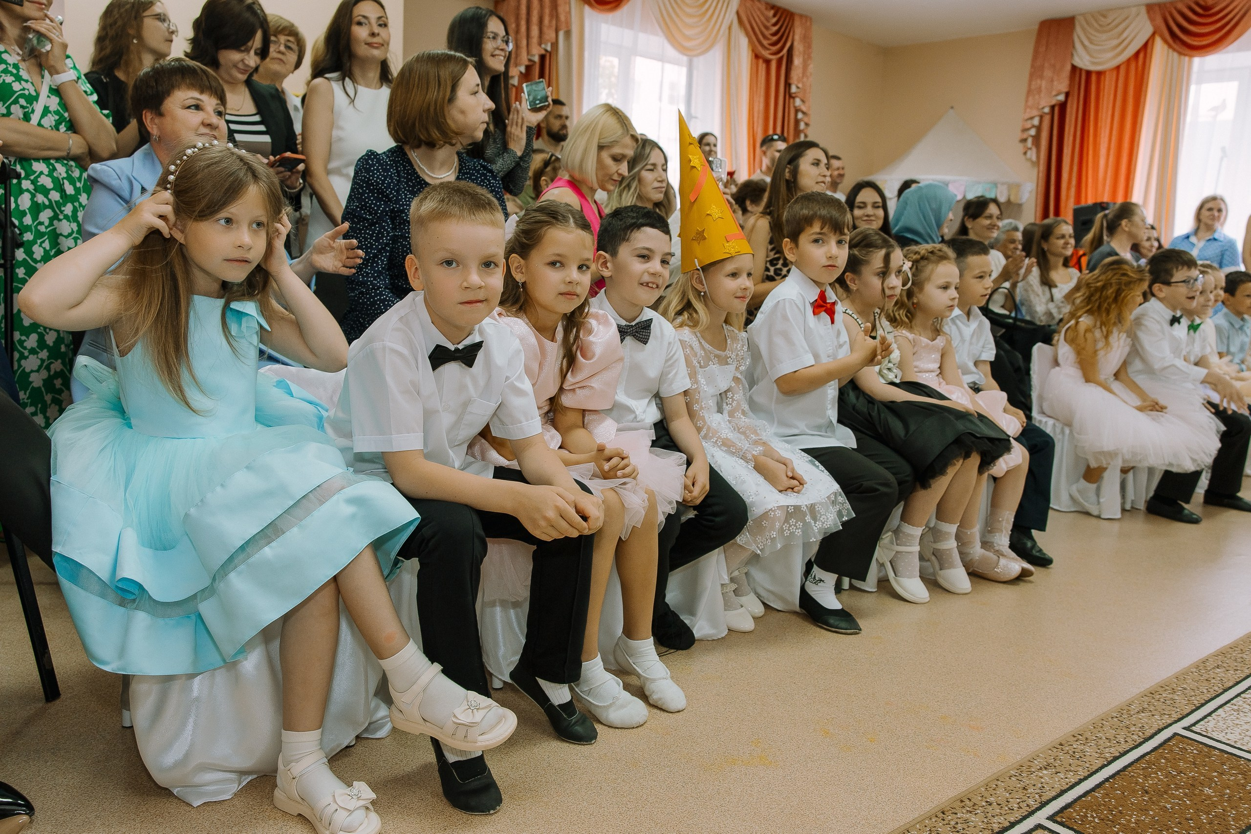 Выпускной в ДС -29. Выпускные альбомы Натальи Бутко: Новороссийск, Анапа, Геленджик