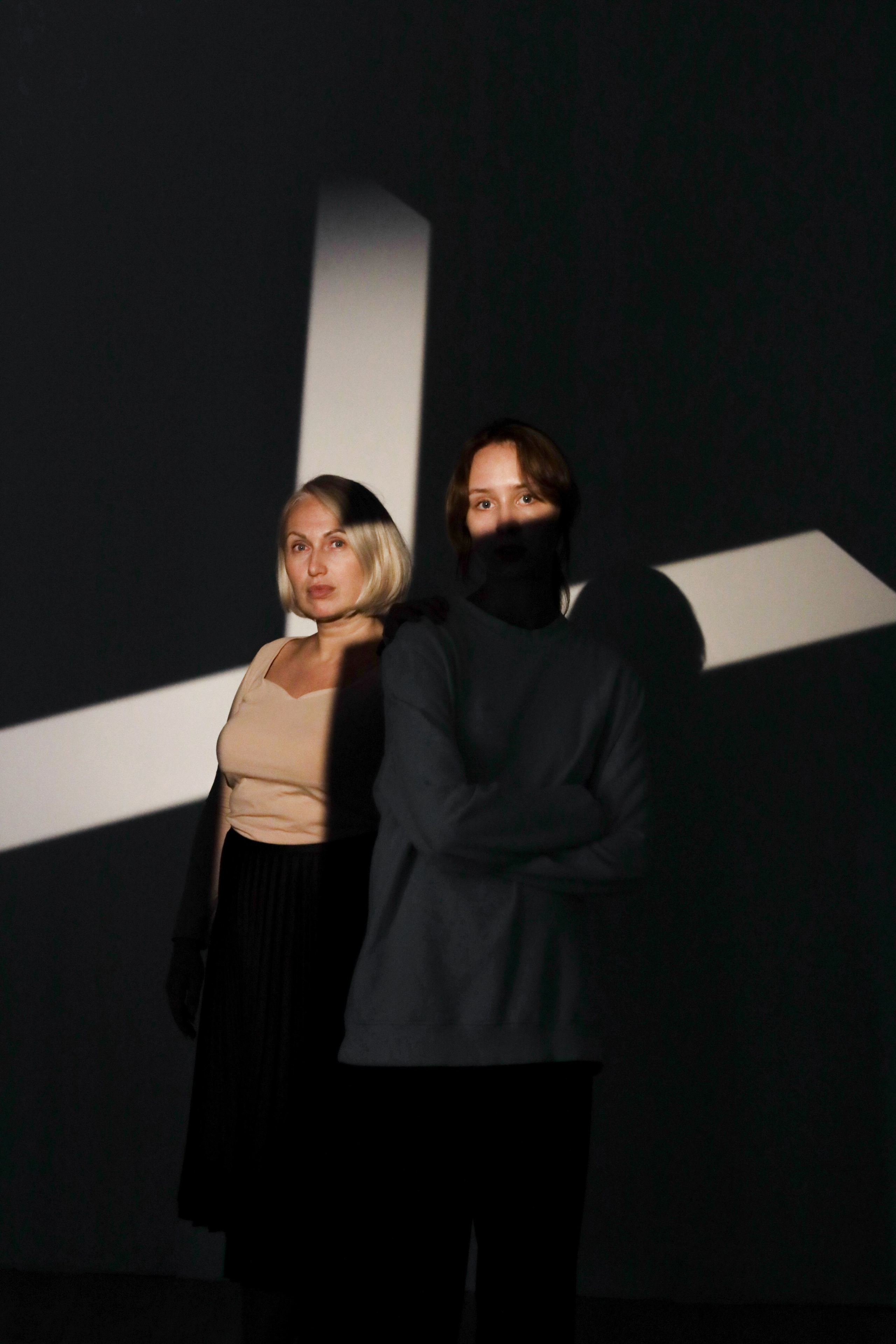 Стильный выпускной альбом «Золото». Выпускные альбомы в Тюмени для школ, садов, вузов спортивных секций