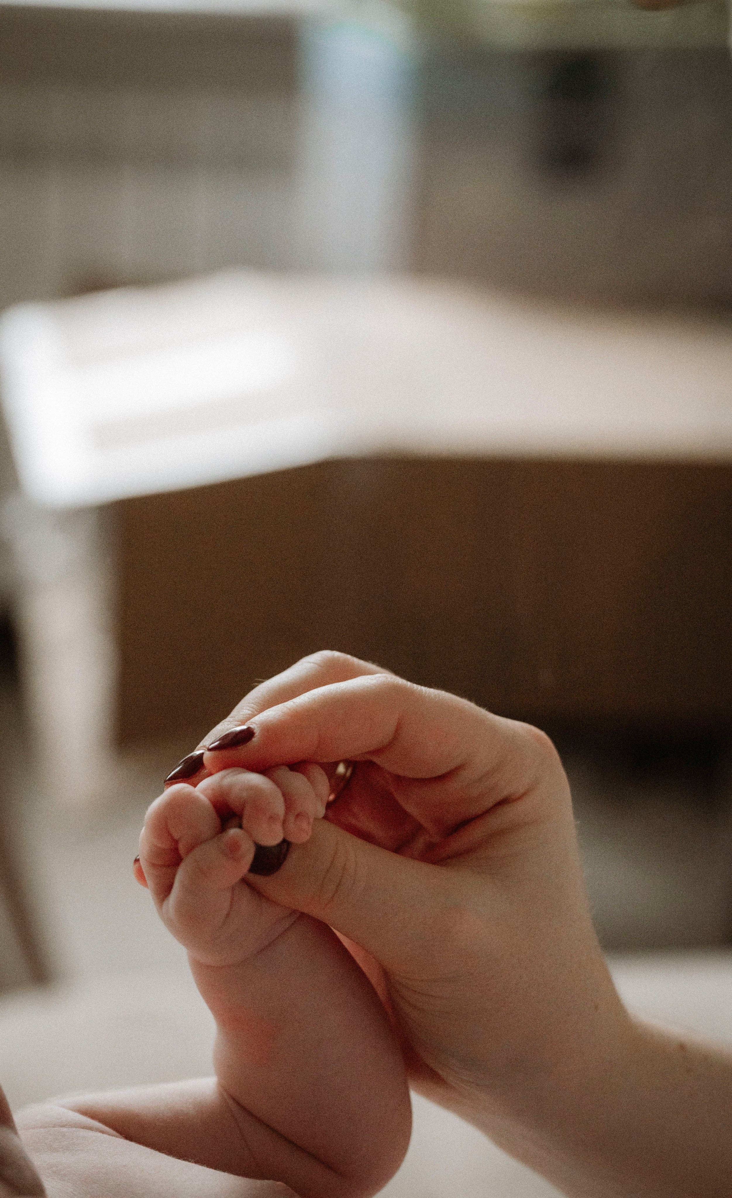 Семейная домашняя фотосессия. Профессиональный фотограф беременности в СПБ. Стильные фотосессии беременности в стиле минимализм и классическая фотография