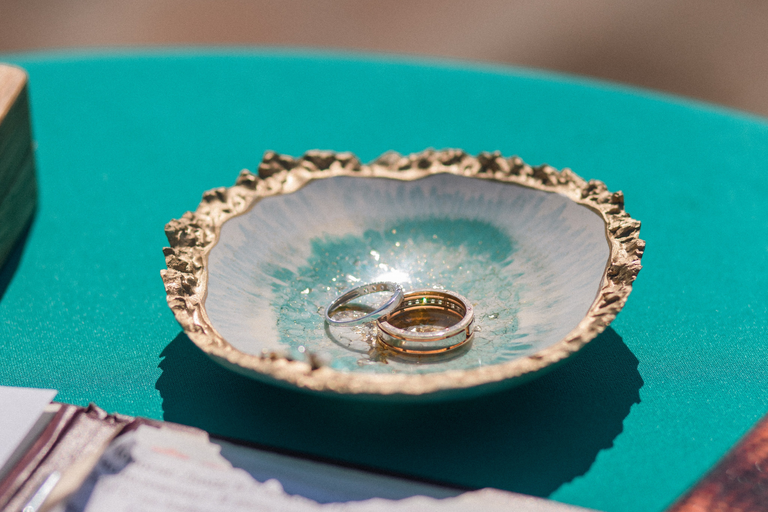 Денис и Екатерина. Церемония на берегу Байкала. Фотограф Татьяна Ступина Иркутск