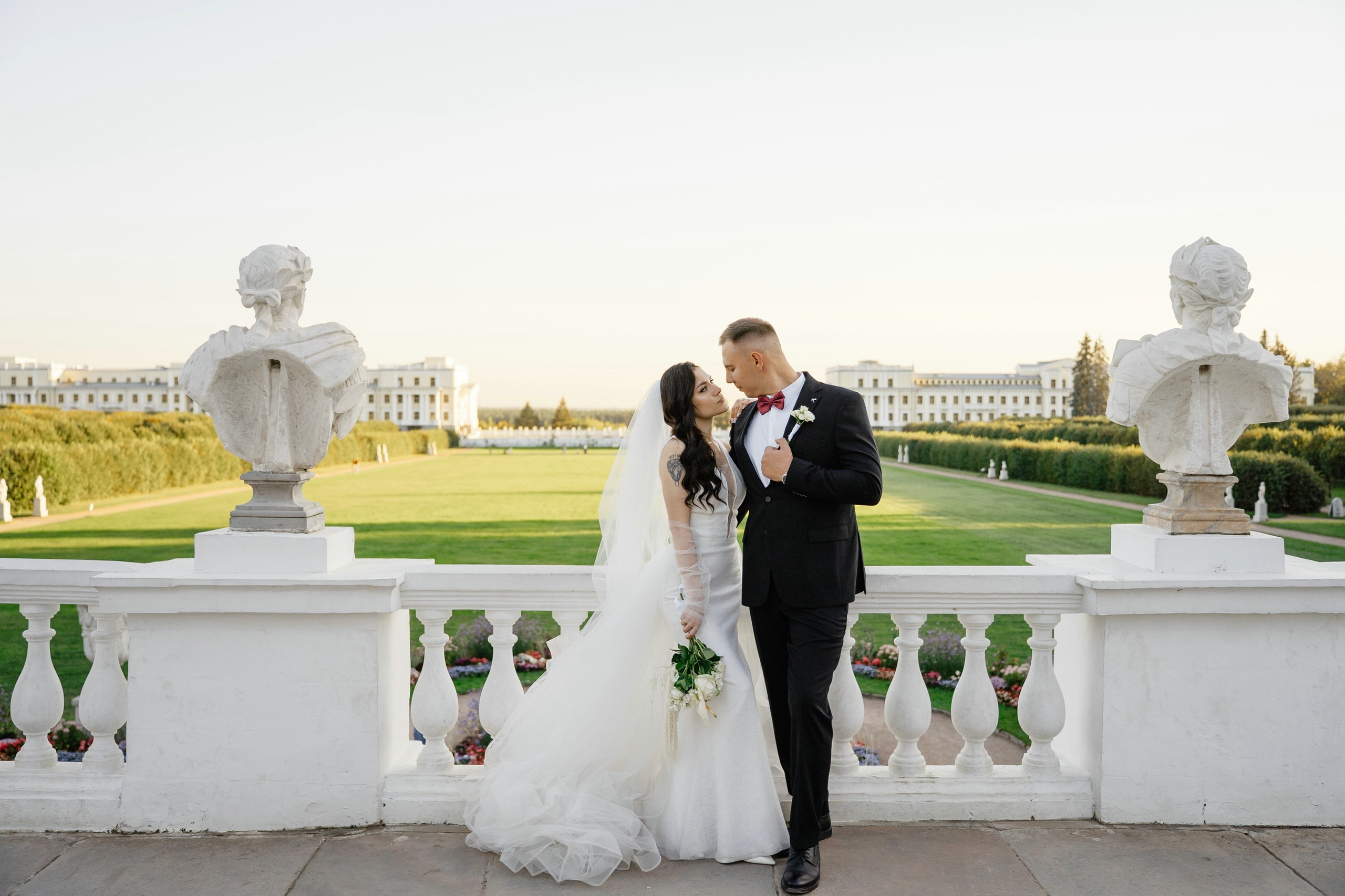 Свадьба в усадьбе Архангельское. Свадебный и семейный фотограф в Москве Светлана Зоткина